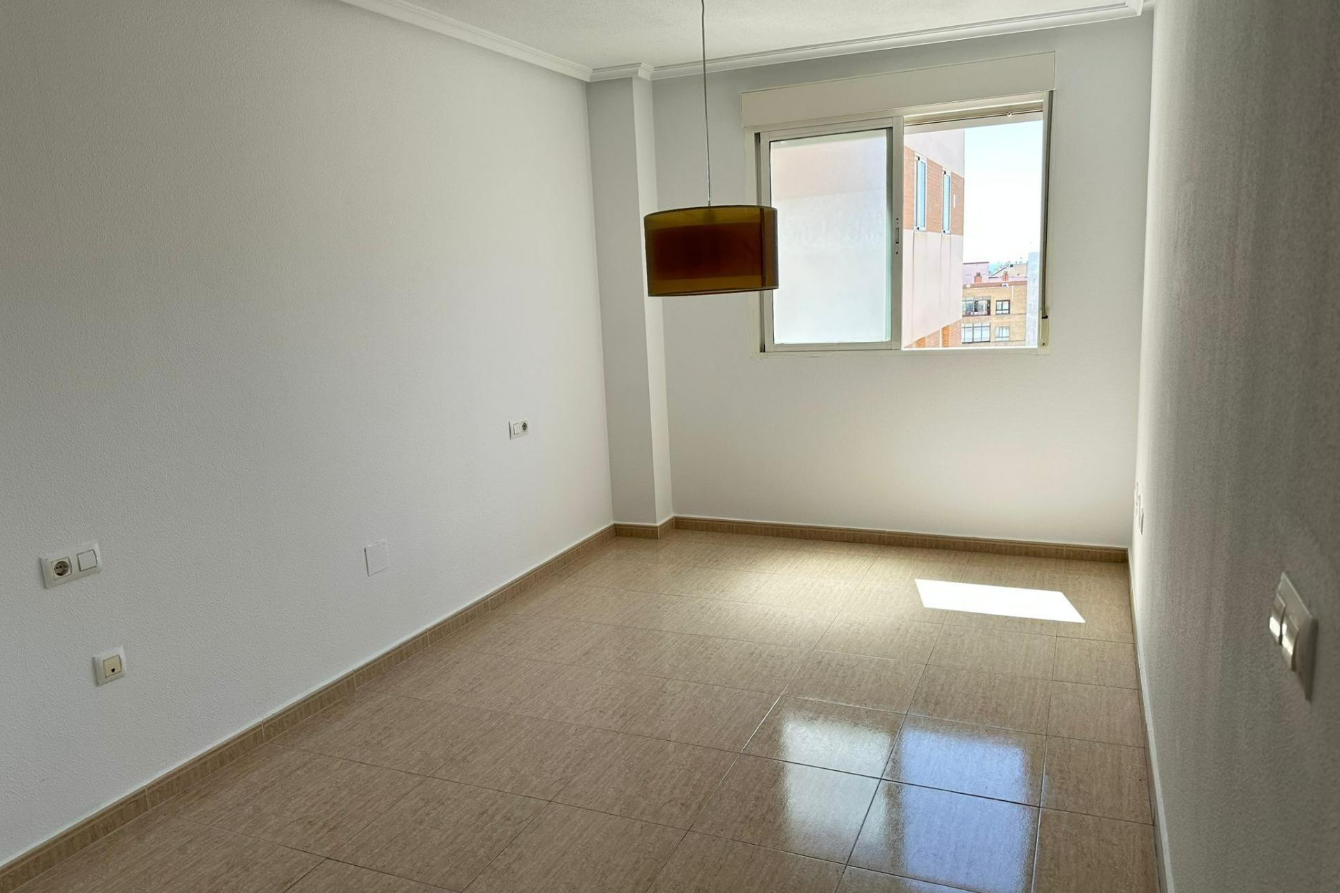 Herverkoop - Apartment - Torrevieja - Centro