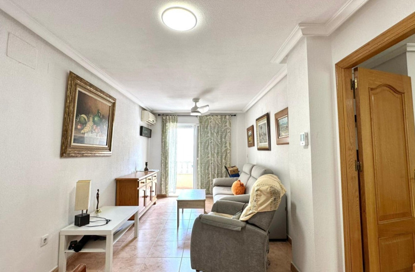 Herverkoop - Apartment - Torrevieja - Centro