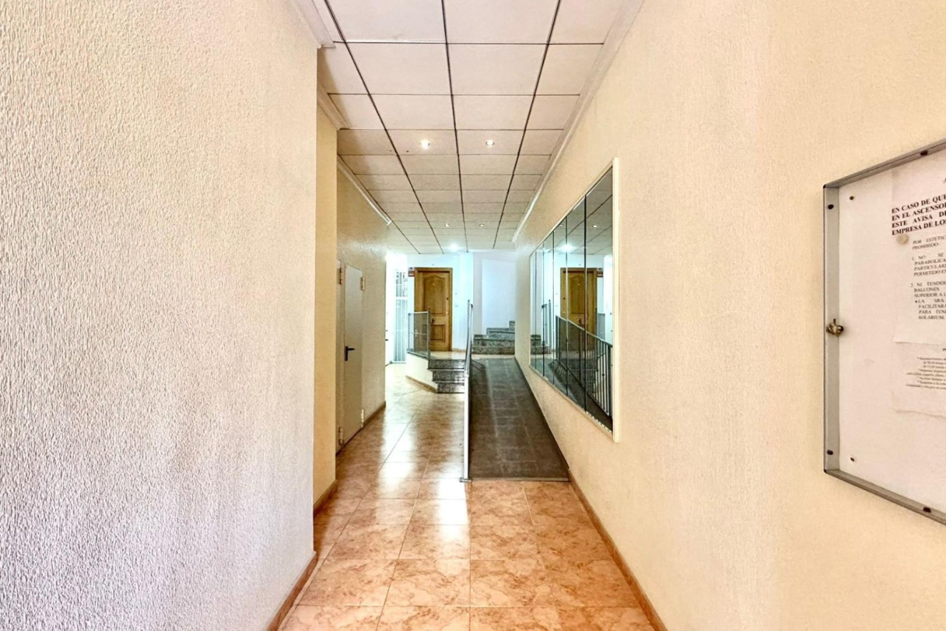 Herverkoop - Apartment - Torrevieja - Centro