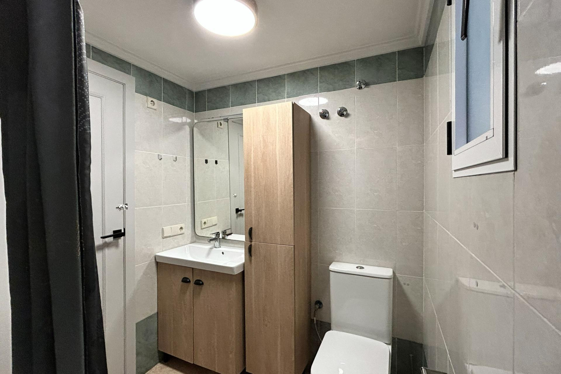 Herverkoop - Apartment - Torrevieja - Centro