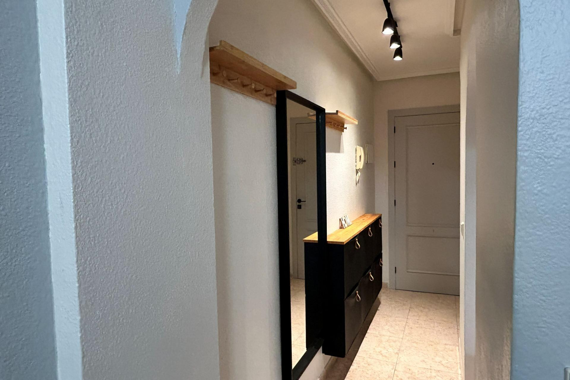 Herverkoop - Apartment - Torrevieja - Centro