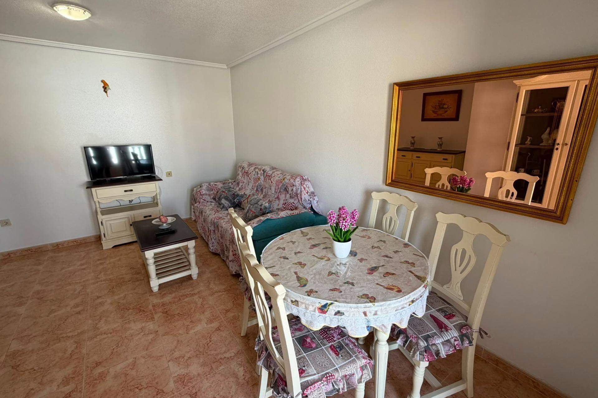 Herverkoop - Apartment - Torrevieja - Centro