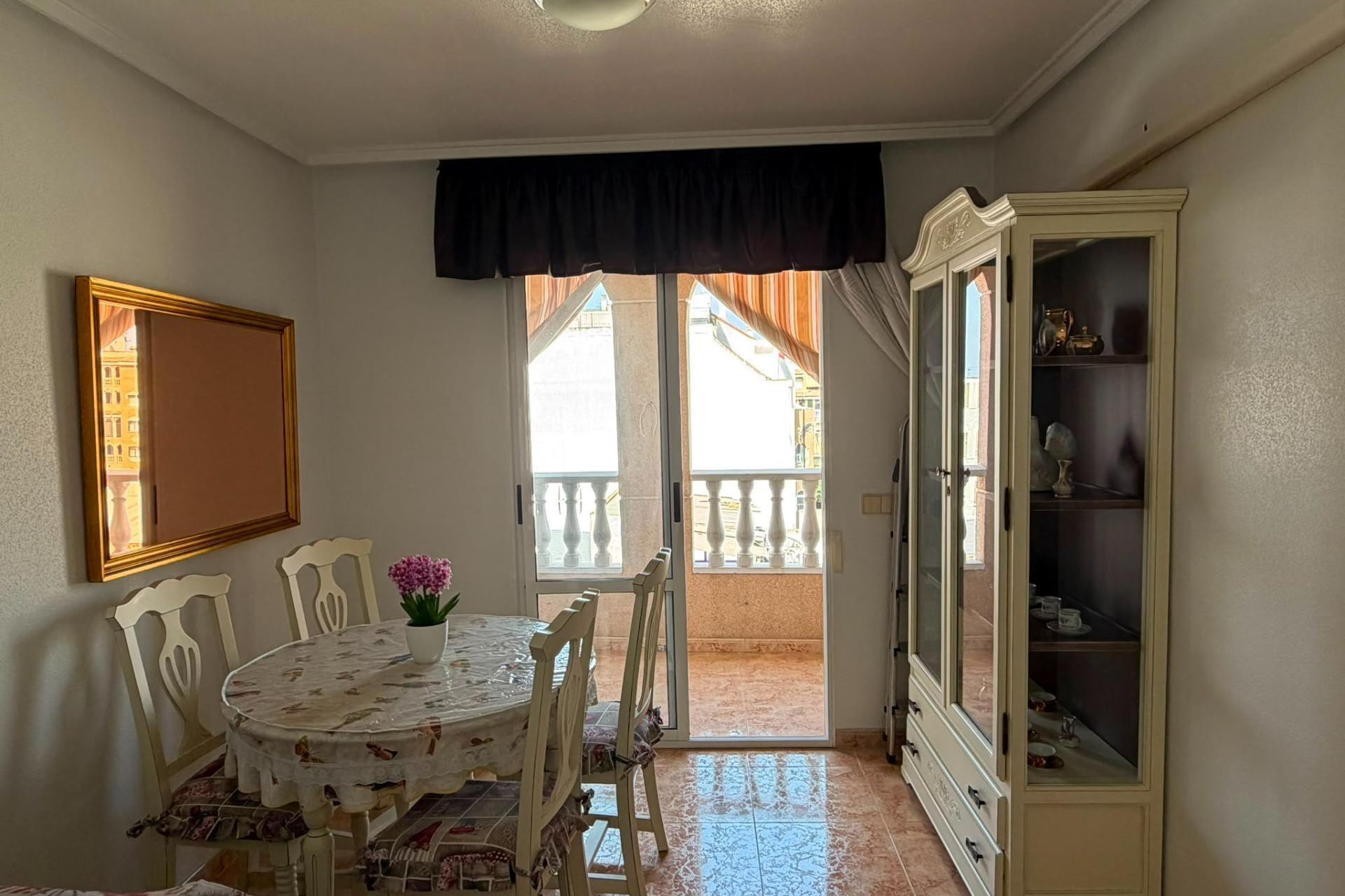 Herverkoop - Apartment - Torrevieja - Centro
