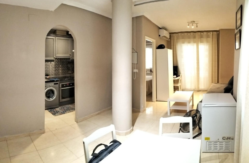 Herverkoop - Apartment - Torrevieja - Centro
