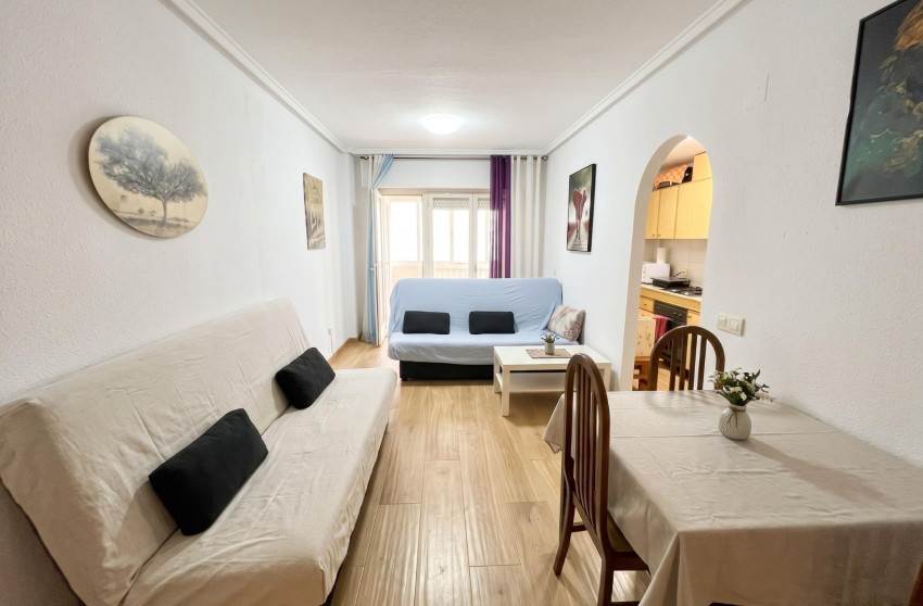Herverkoop - Apartment - Torrevieja - Centro