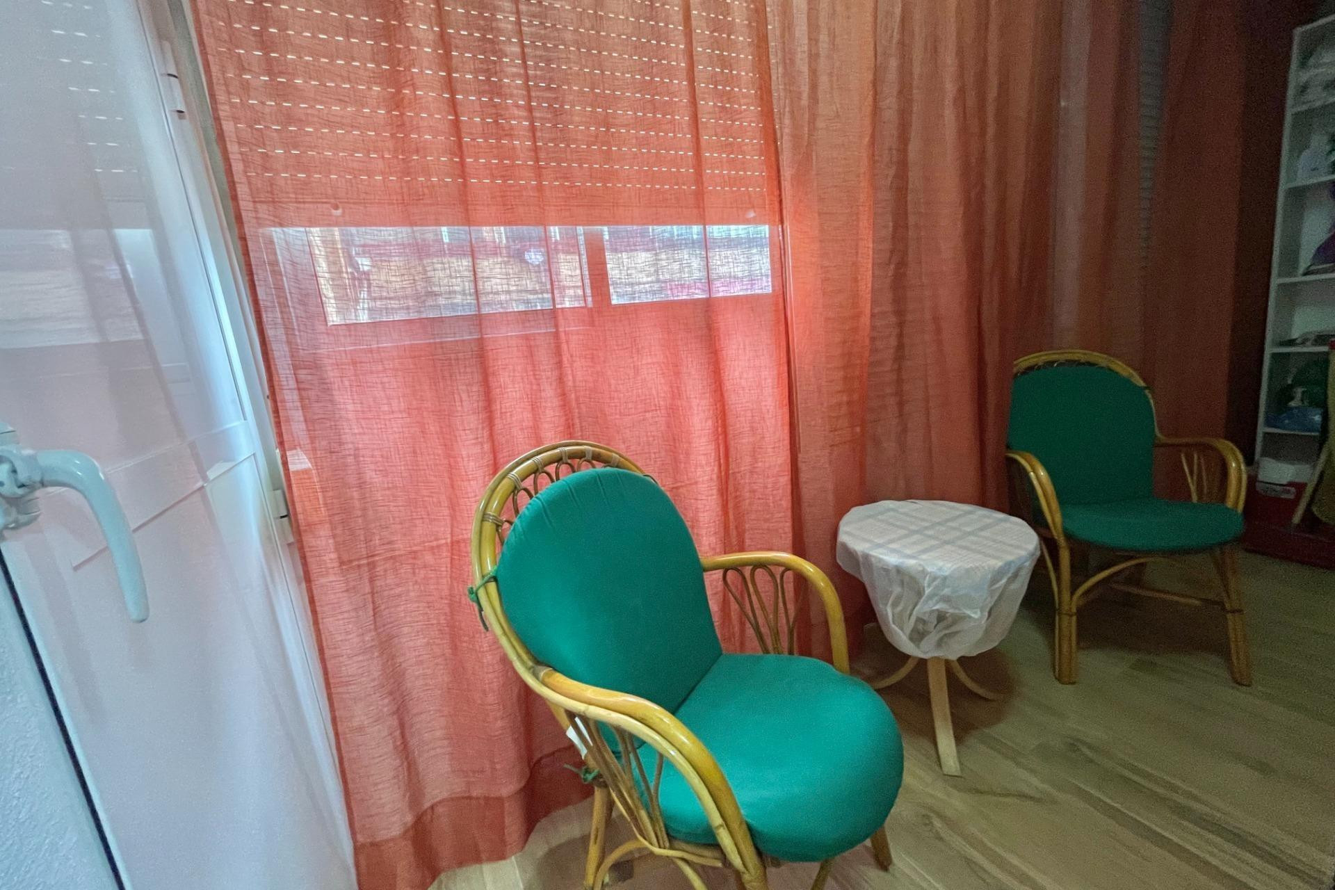 Herverkoop - Apartment - Torrevieja - Centro