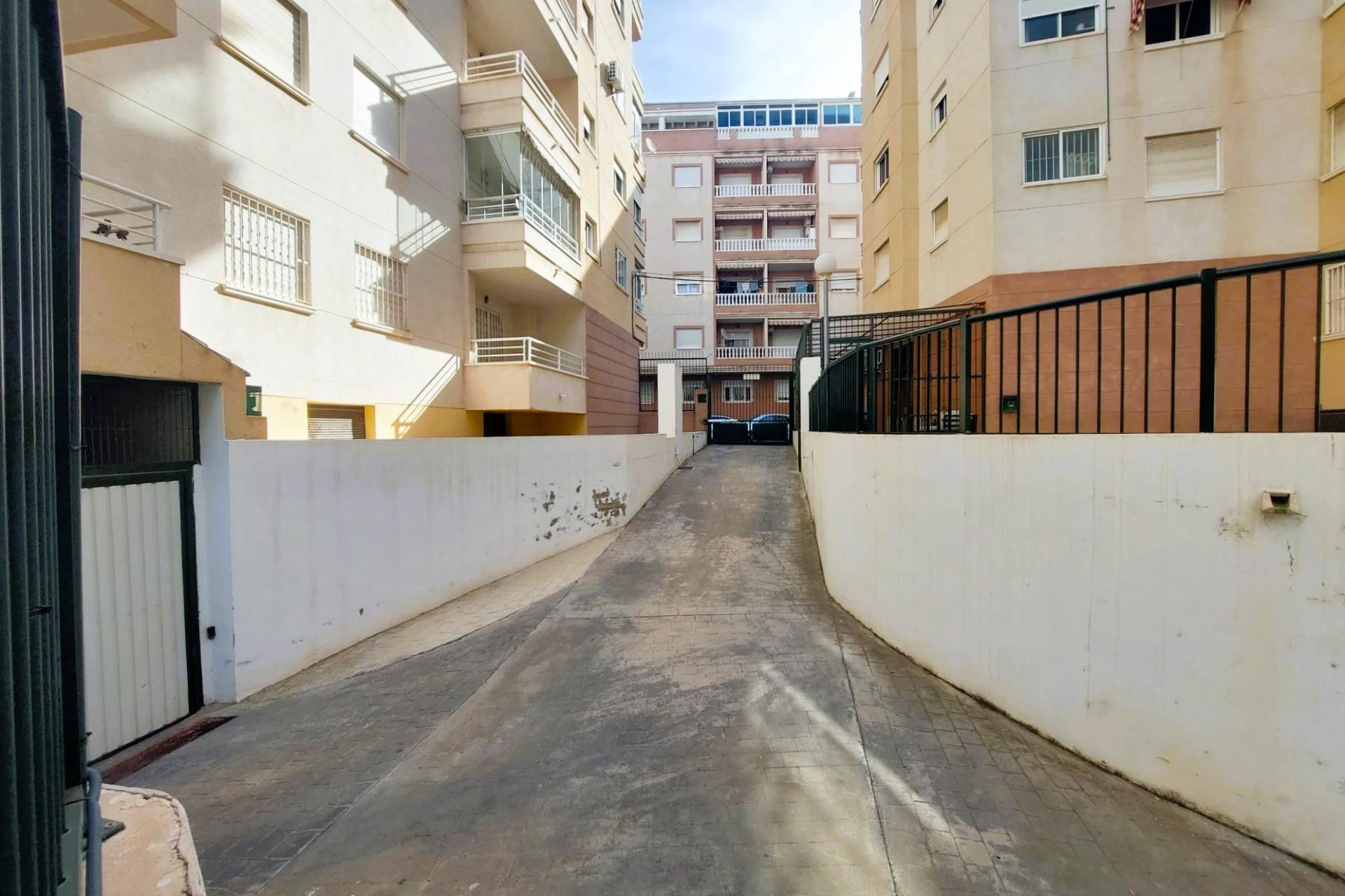 Herverkoop - Apartment - Torrevieja - Centro