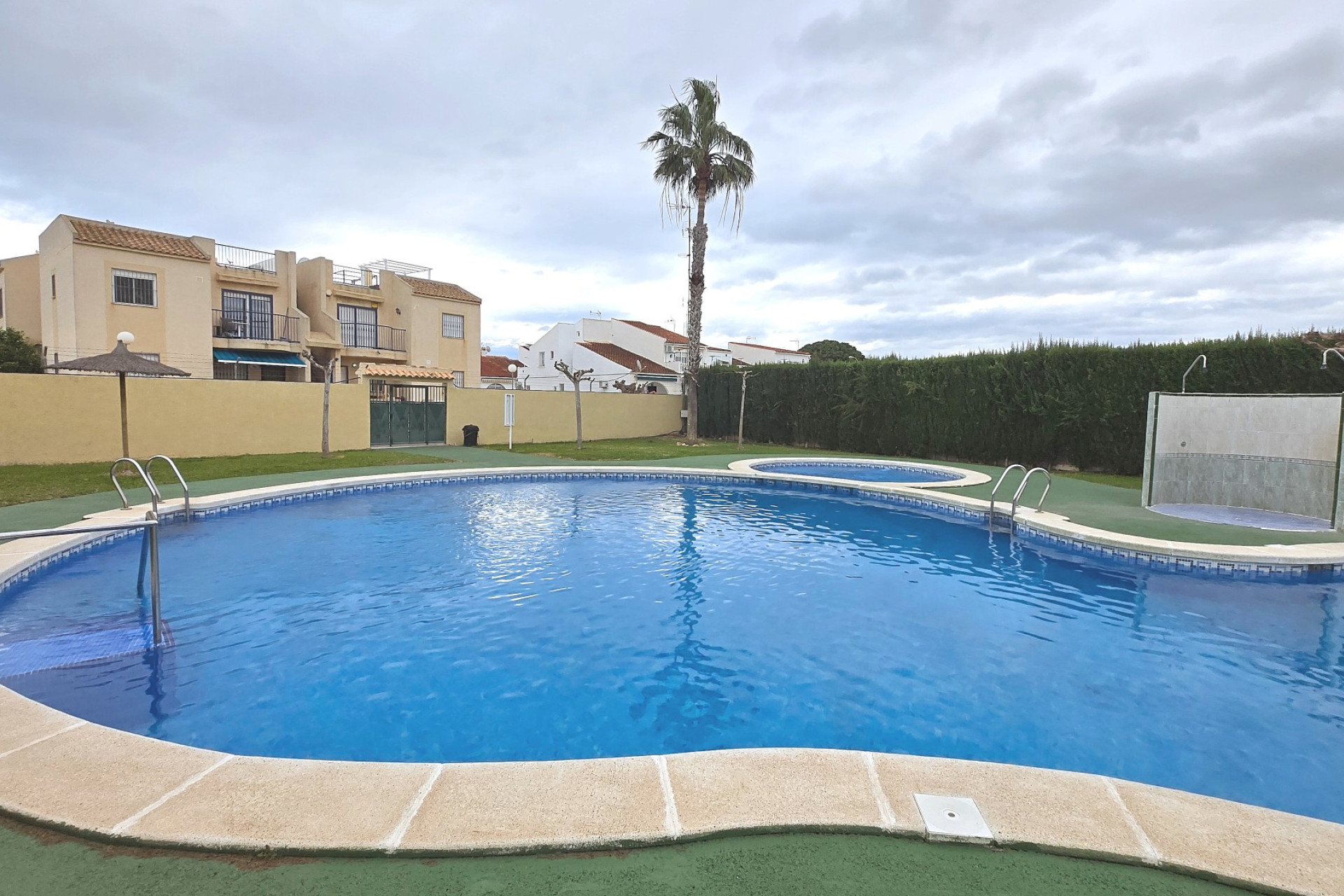 Herverkoop - Apartment - Torrevieja - El Chaparral
