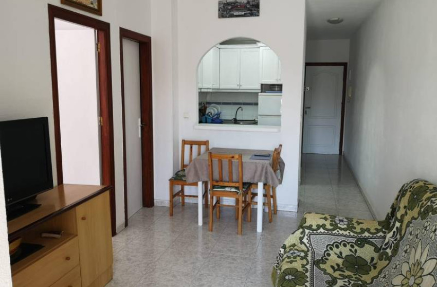 Herverkoop - Apartment - Torrevieja - Estacion de autobuses