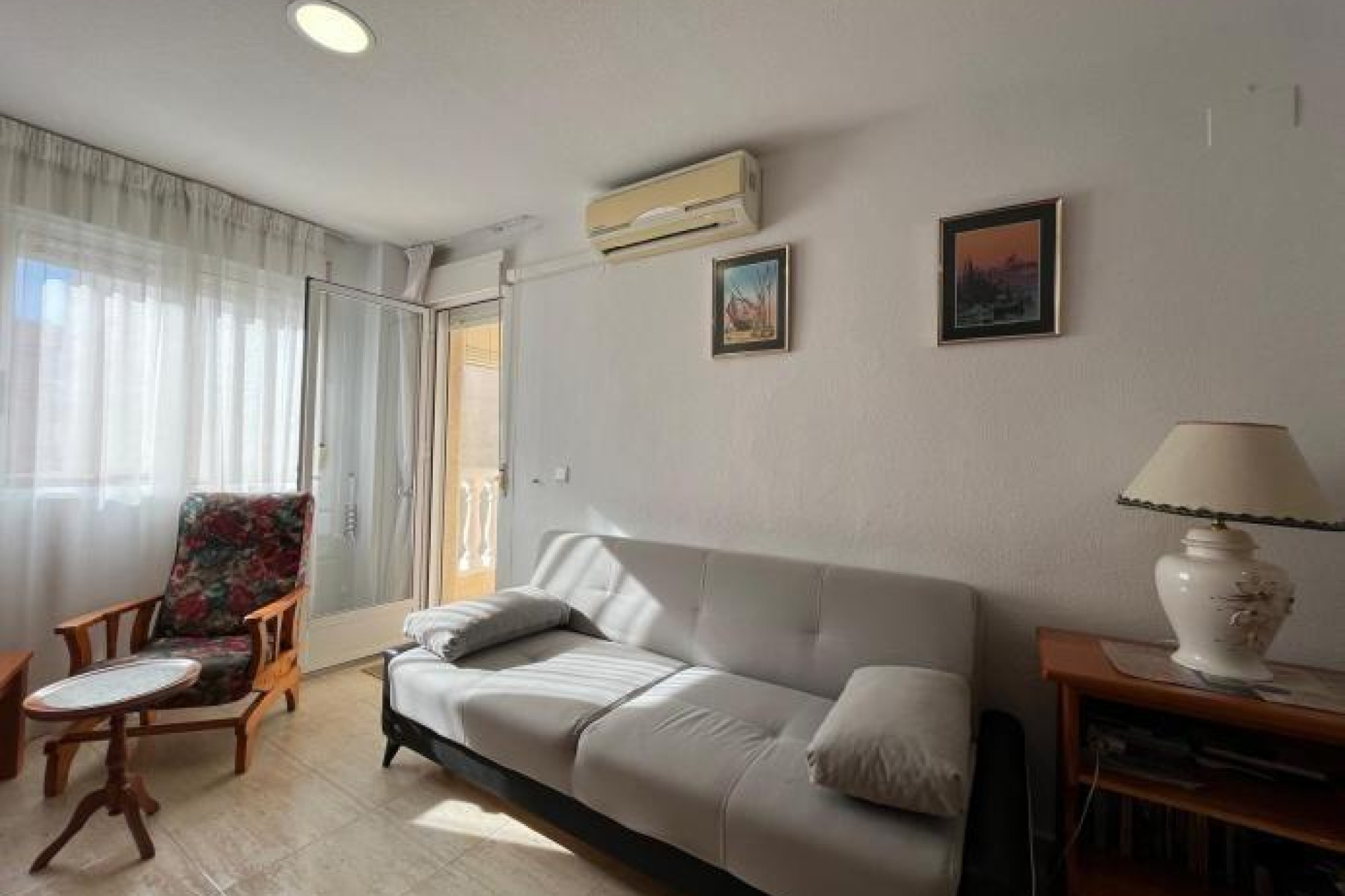 Herverkoop - Apartment - Torrevieja - Estacion de autobuses