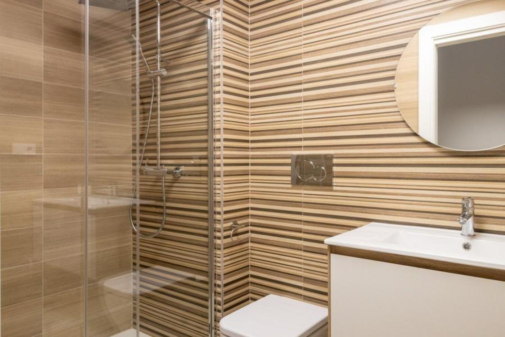 Herverkoop - Apartment - Torrevieja - Estacion de autobuses