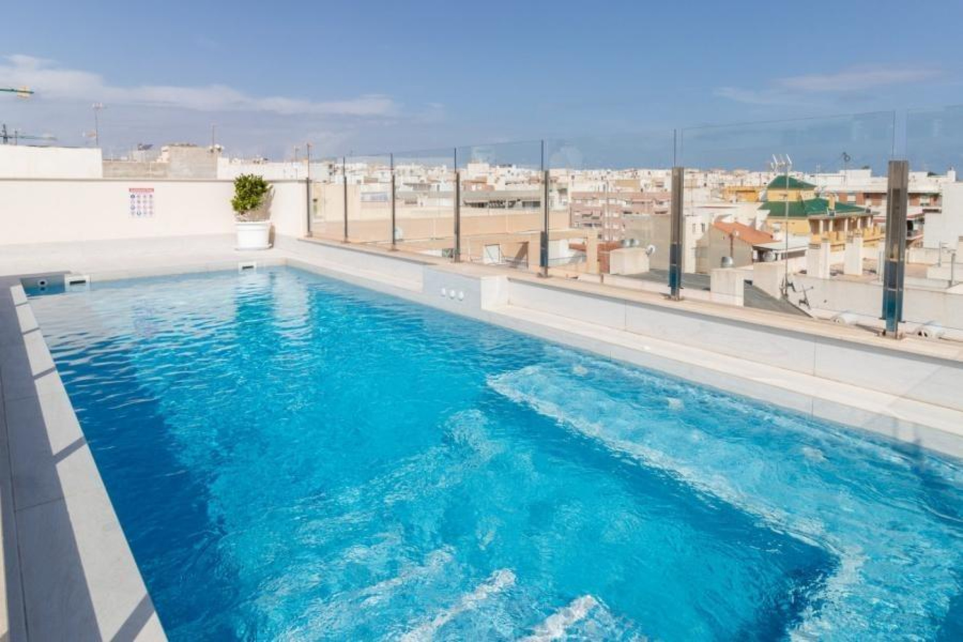 Herverkoop - Apartment - Torrevieja - Estacion de autobuses