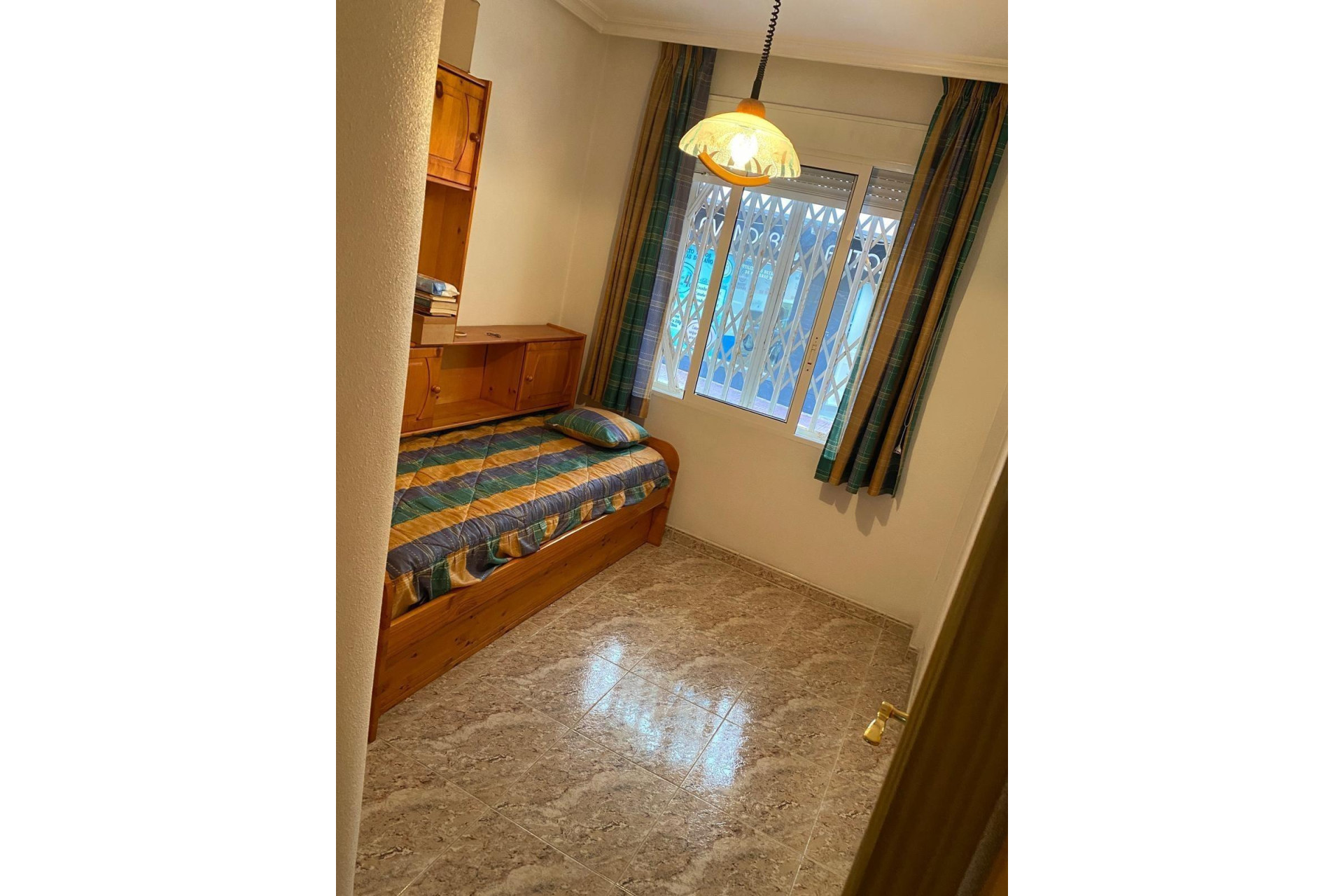 Herverkoop - Apartment - Torrevieja - Estacion de autobuses