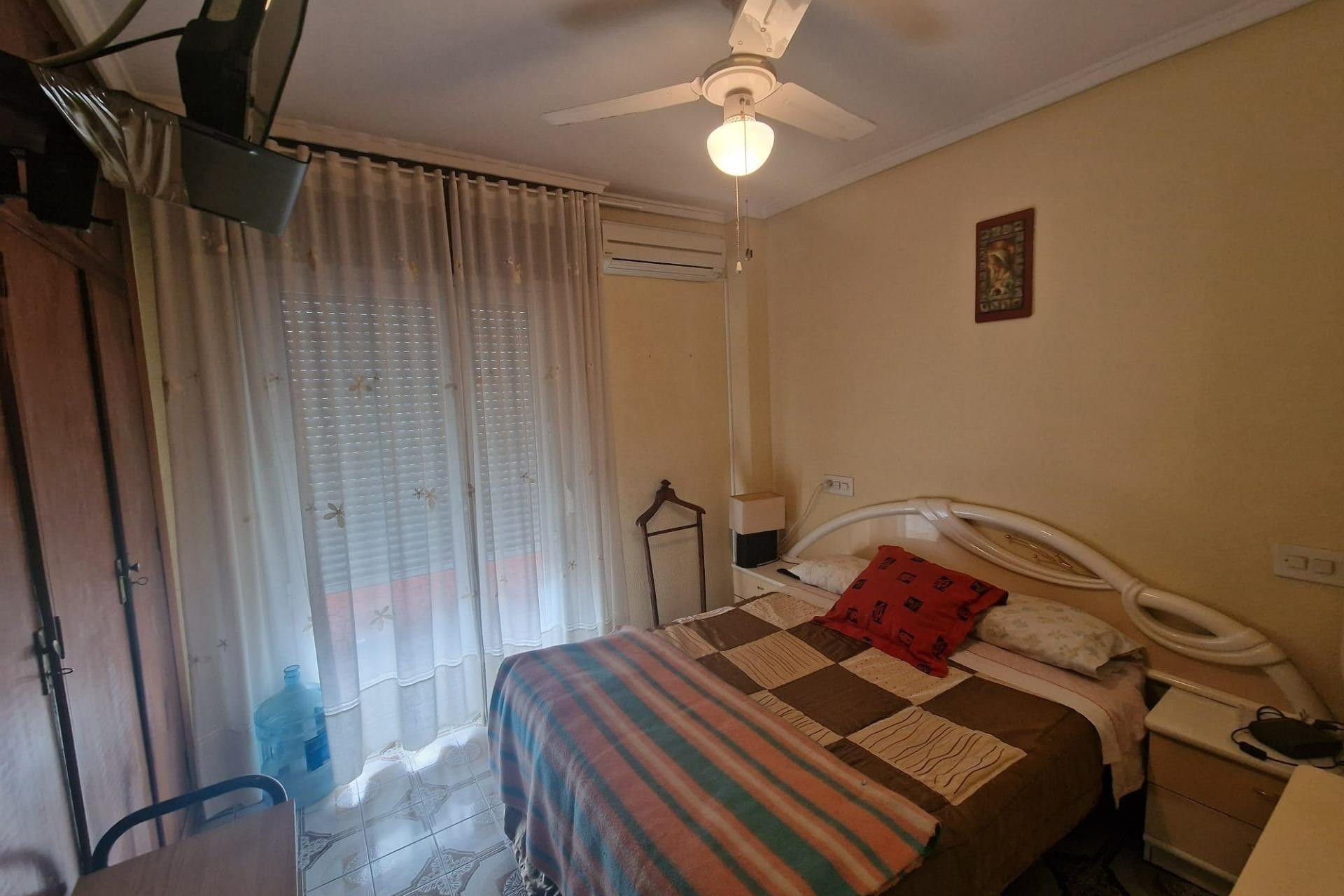 Herverkoop - Apartment - Torrevieja - Estacion de autobuses