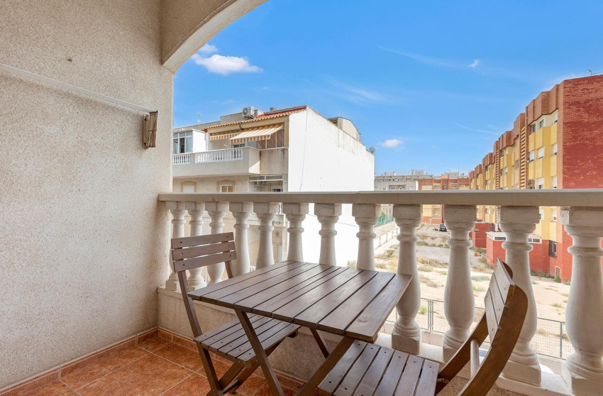 Herverkoop - Apartment - Torrevieja - Estacion de autobuses