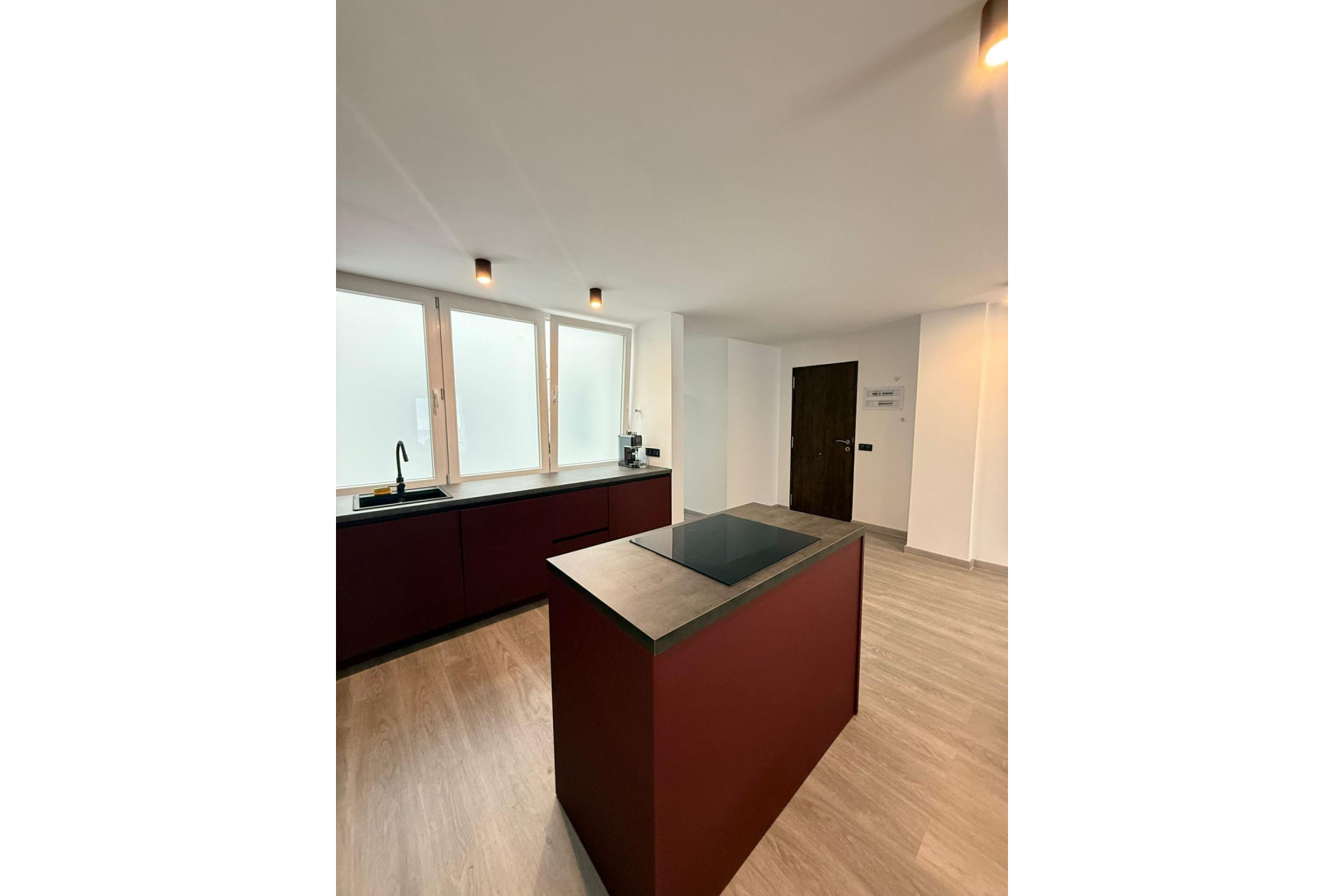 Herverkoop - Apartment - Torrevieja - Estacion de autobuses