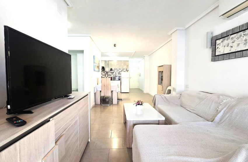 Herverkoop - Apartment - Torrevieja - Estacion de autobuses