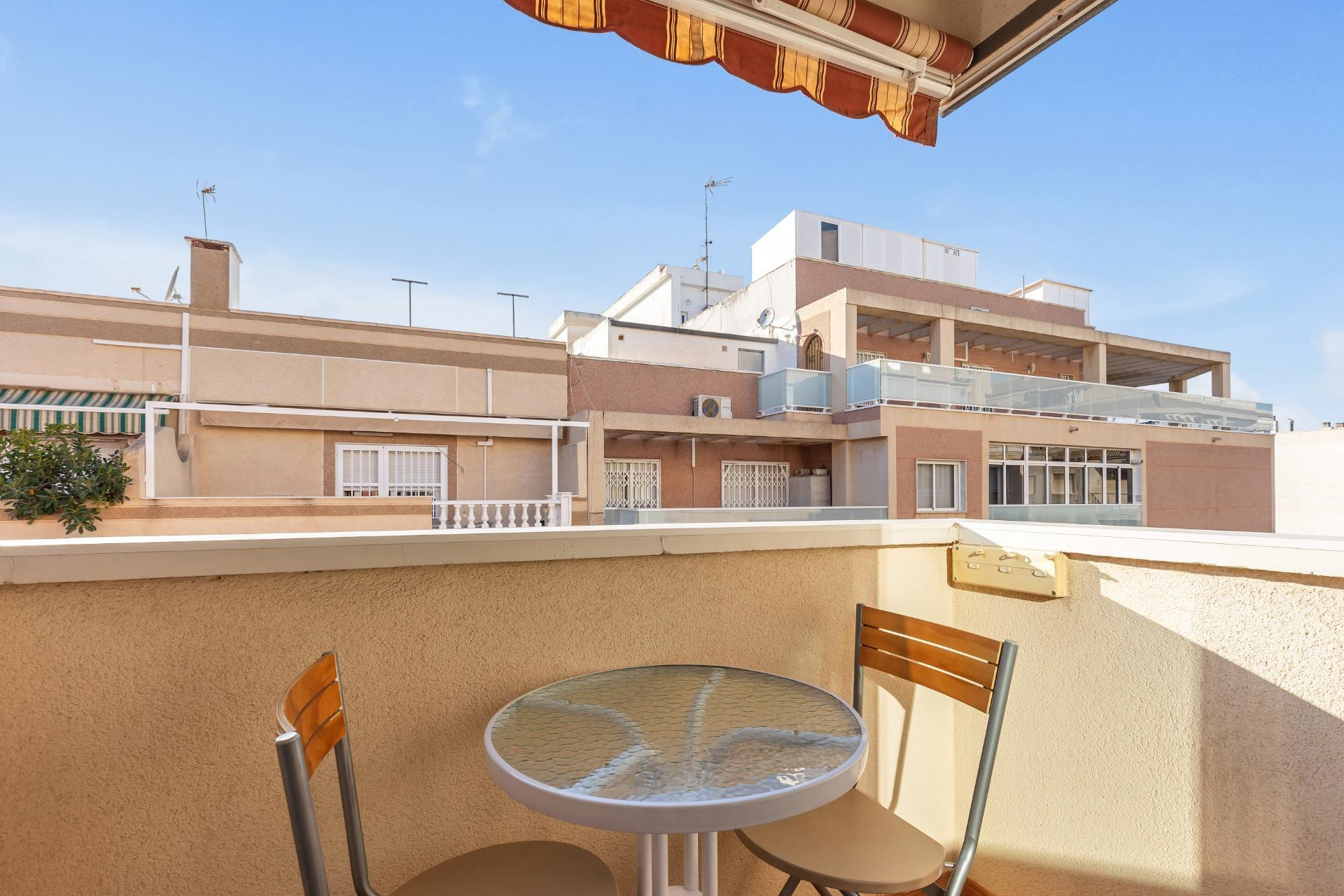 Herverkoop - Apartment - Torrevieja - Estacion de autobuses