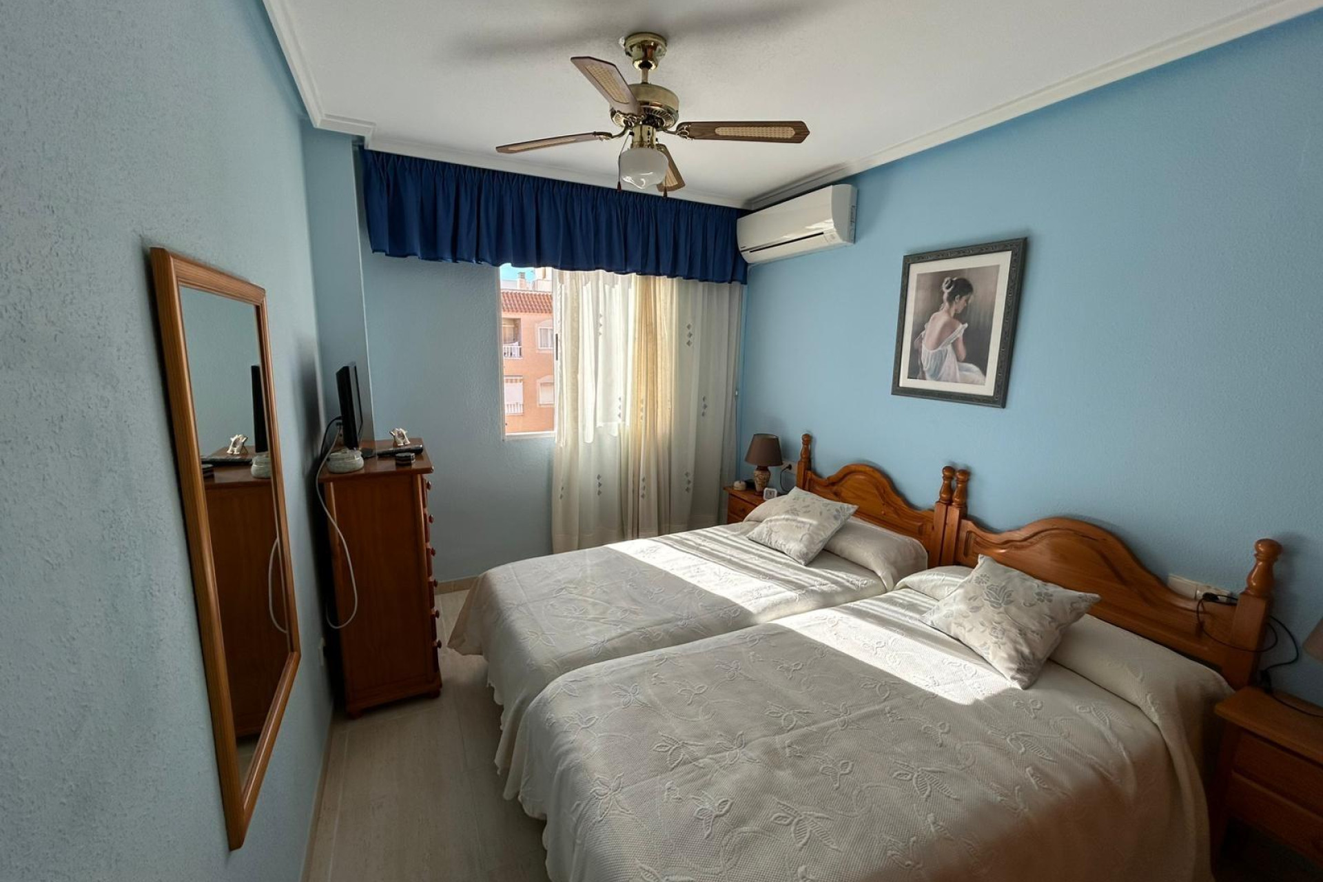 Herverkoop - Apartment - Torrevieja - Estacion de autobuses