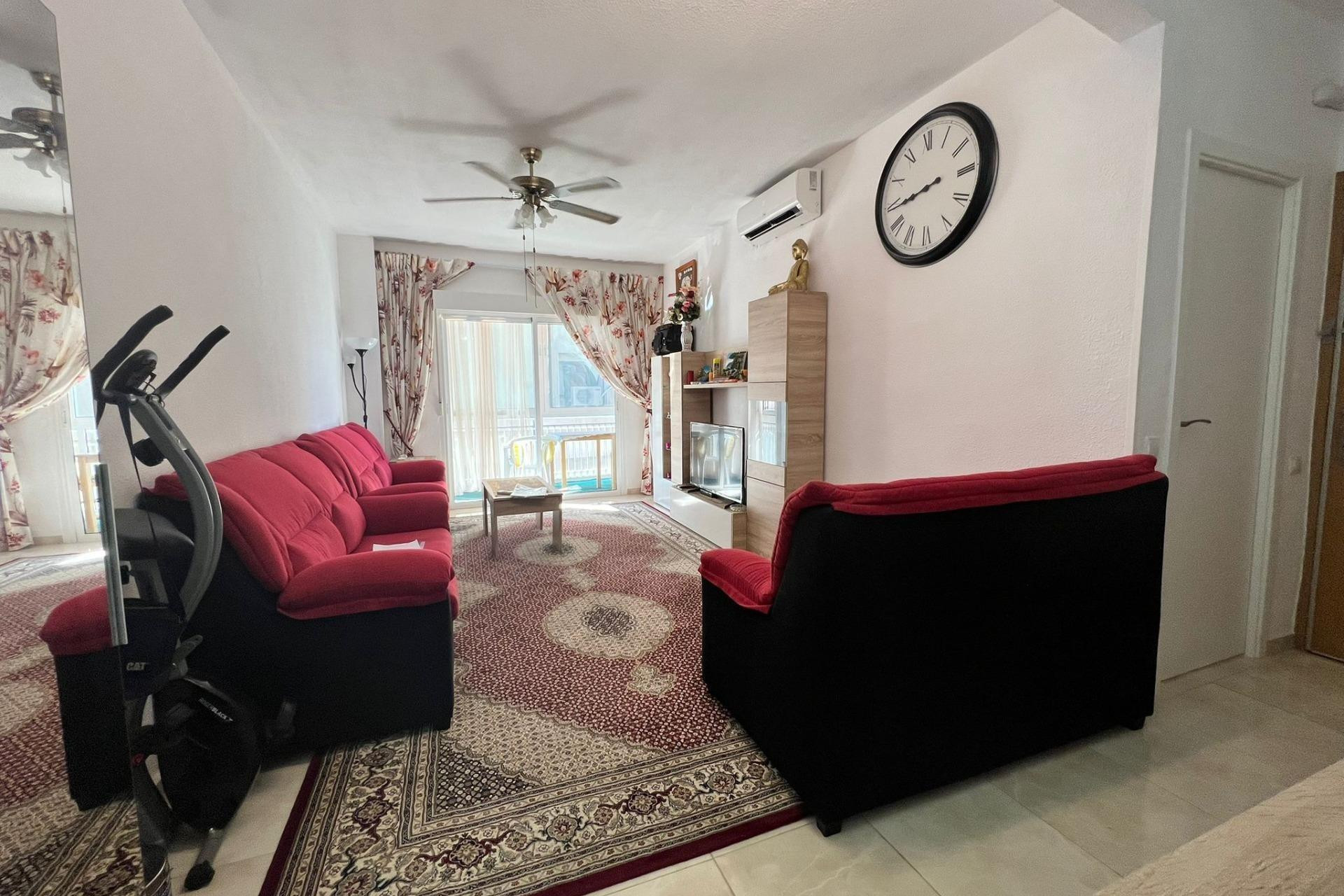 Herverkoop - Apartment - Torrevieja - Estacion de autobuses