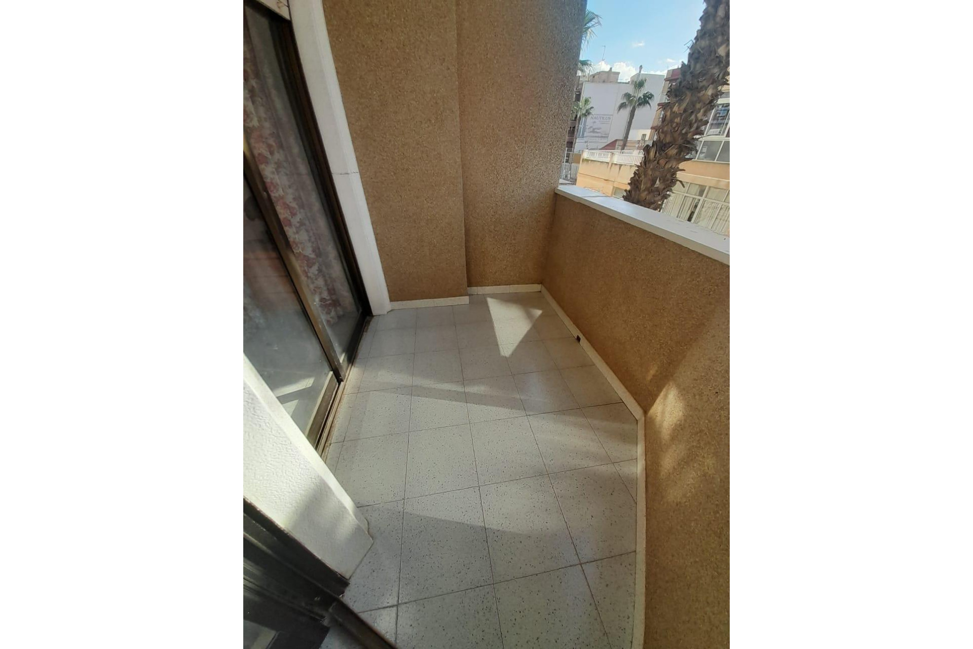 Herverkoop - Apartment - Torrevieja - Estacion de autobuses