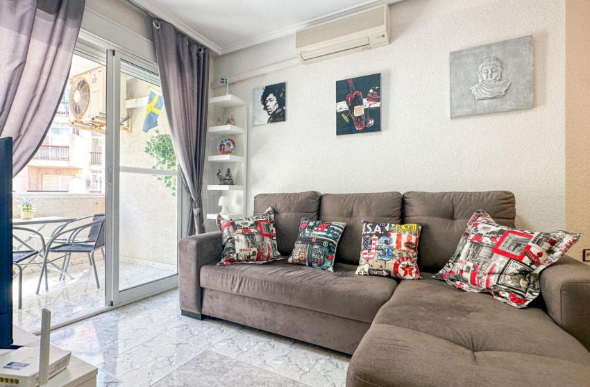Herverkoop - Apartment - Torrevieja - Estacion de autobuses
