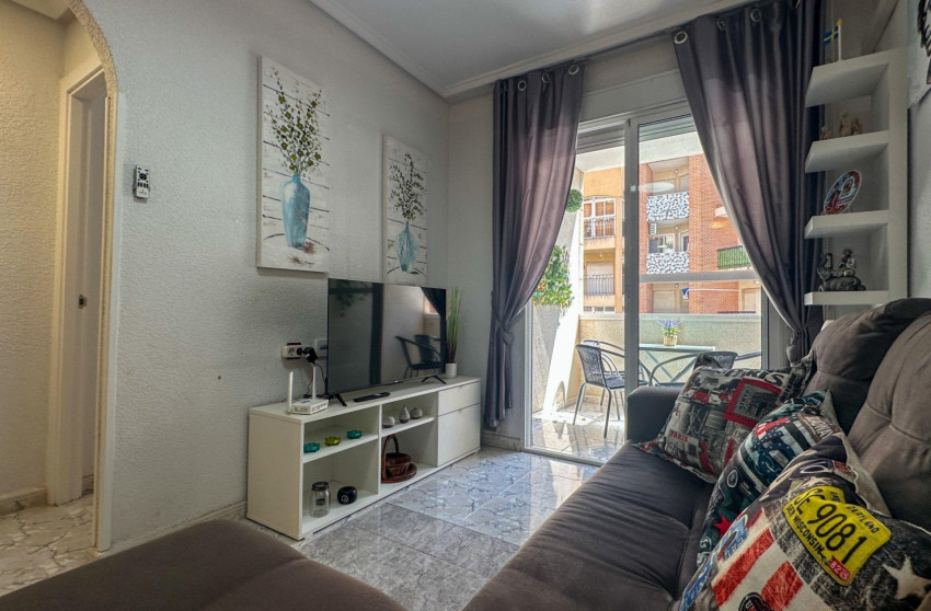 Herverkoop - Apartment - Torrevieja - Estacion de autobuses