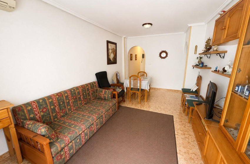 Herverkoop - Apartment - Torrevieja - Estacion de autobuses