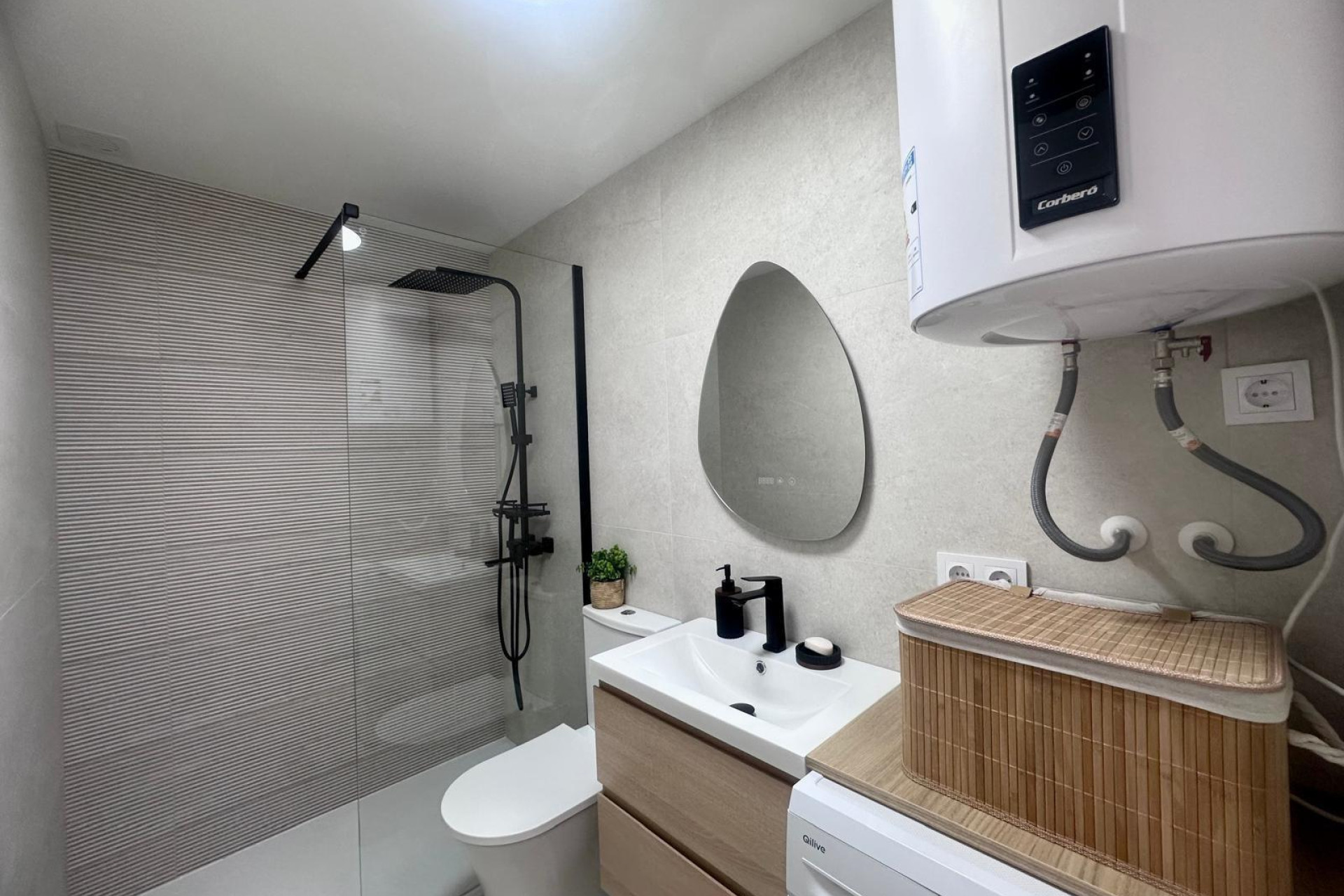 Herverkoop - Apartment - Torrevieja - Estacion de autobuses
