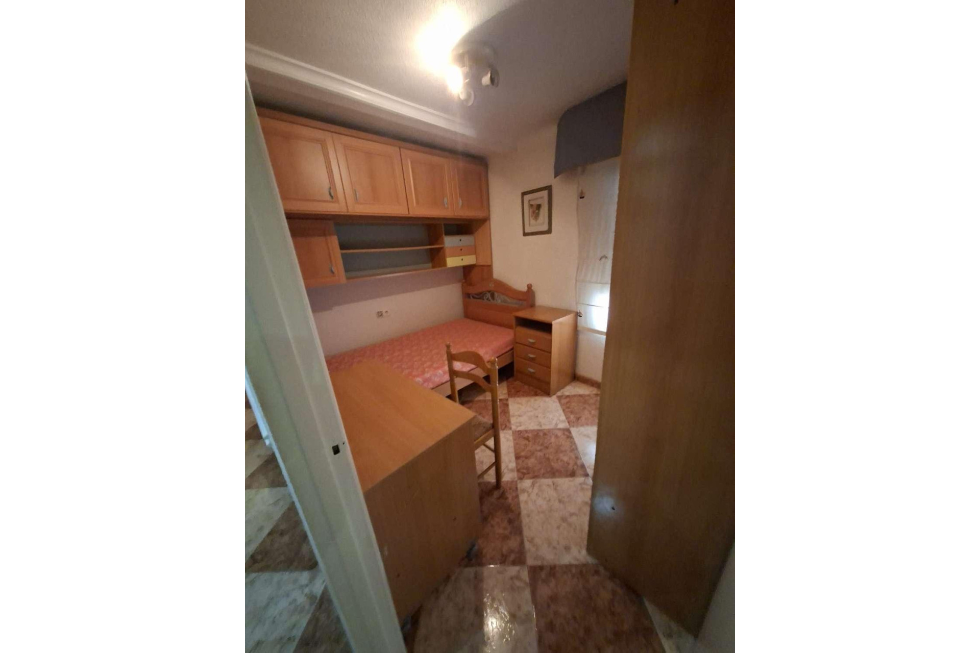Herverkoop - Apartment - Torrevieja - Estacion de autobuses