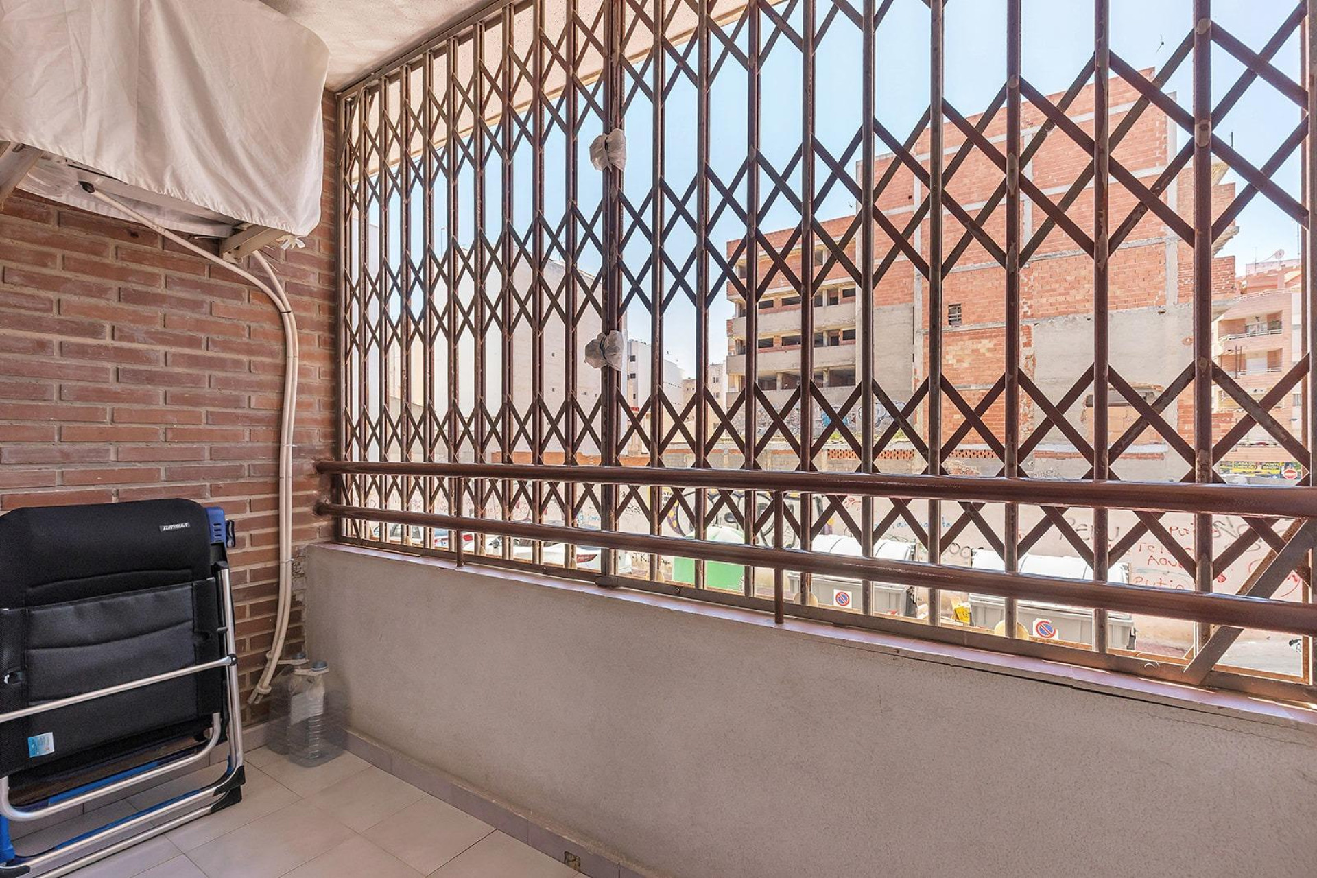 Herverkoop - Apartment - Torrevieja - Estacion de autobuses