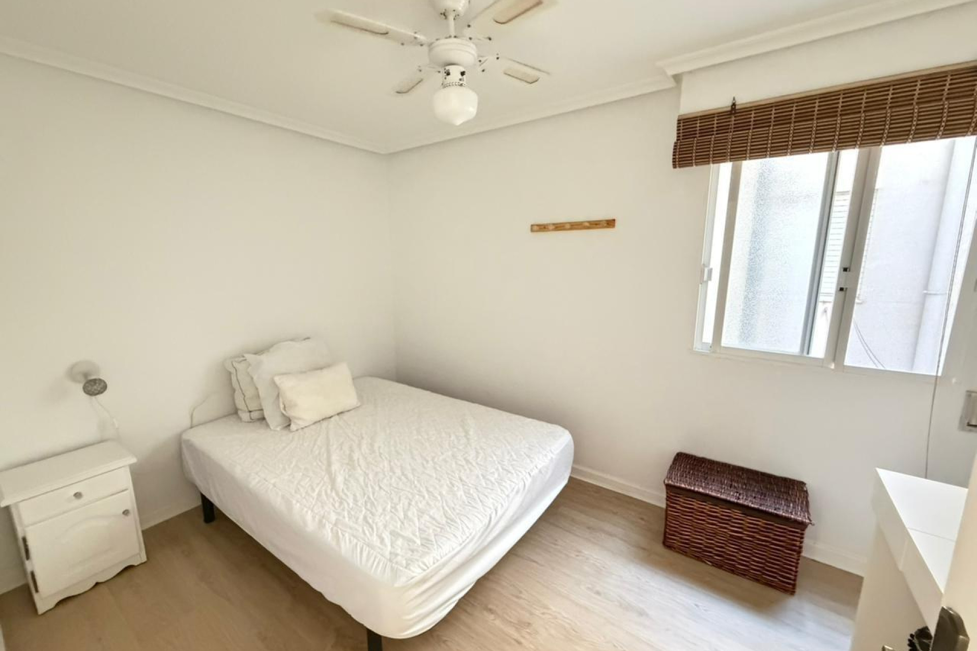 Herverkoop - Apartment - Torrevieja - Estacion de autobuses