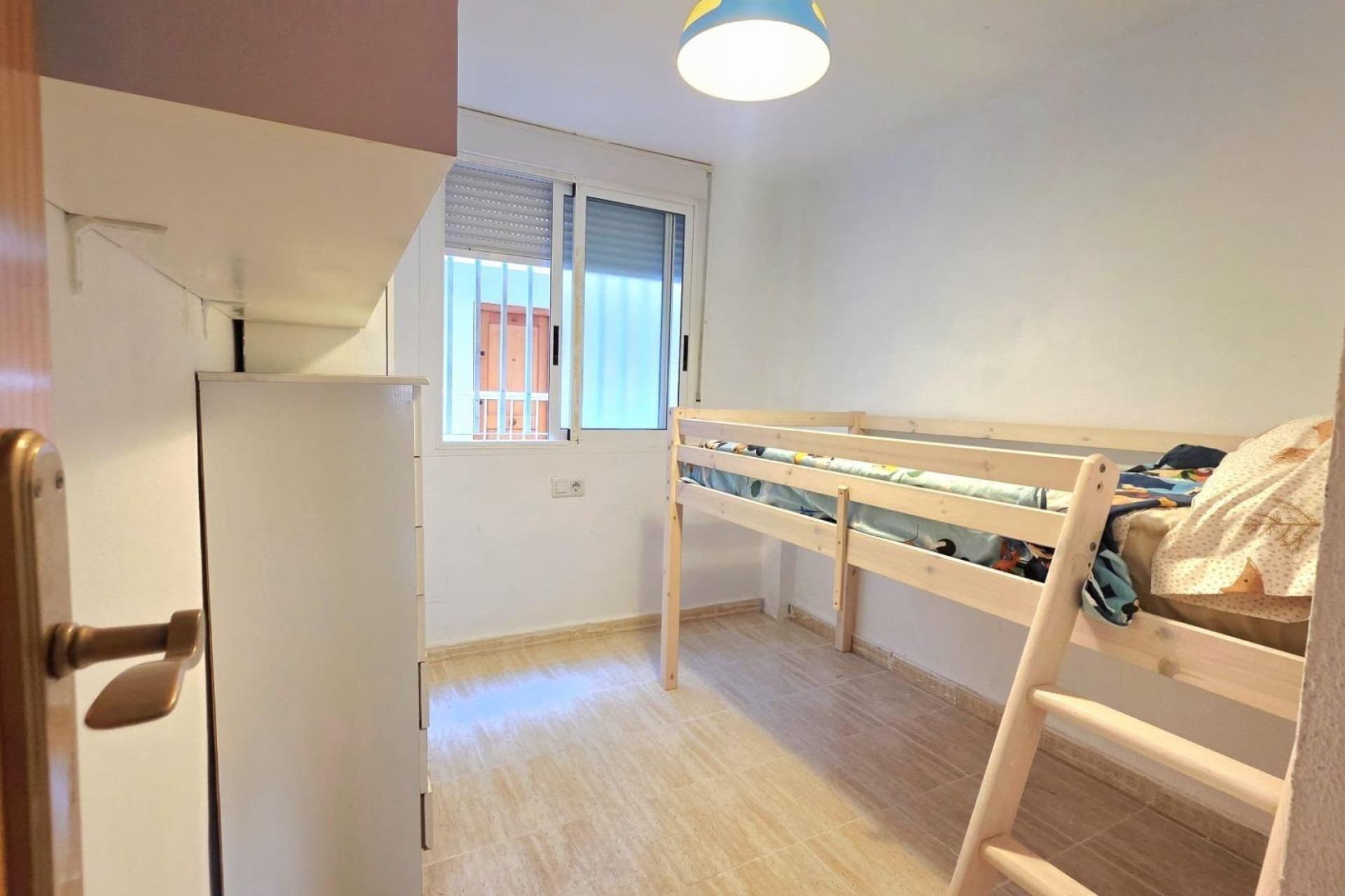 Herverkoop - Apartment - Torrevieja - Estacion de autobuses
