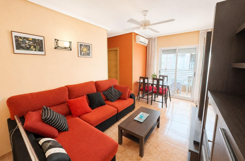 Herverkoop - Apartment - Torrevieja - Estacion de autobuses