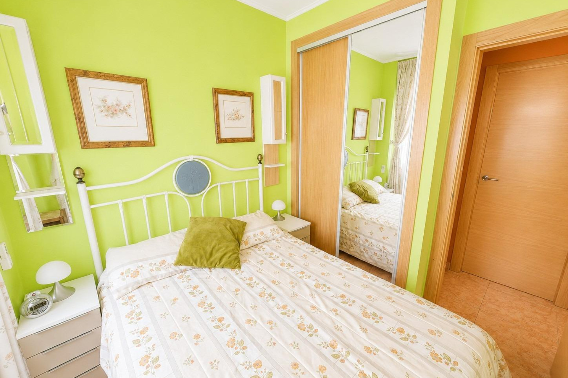 Herverkoop - Apartment - Torrevieja - Estacion de autobuses