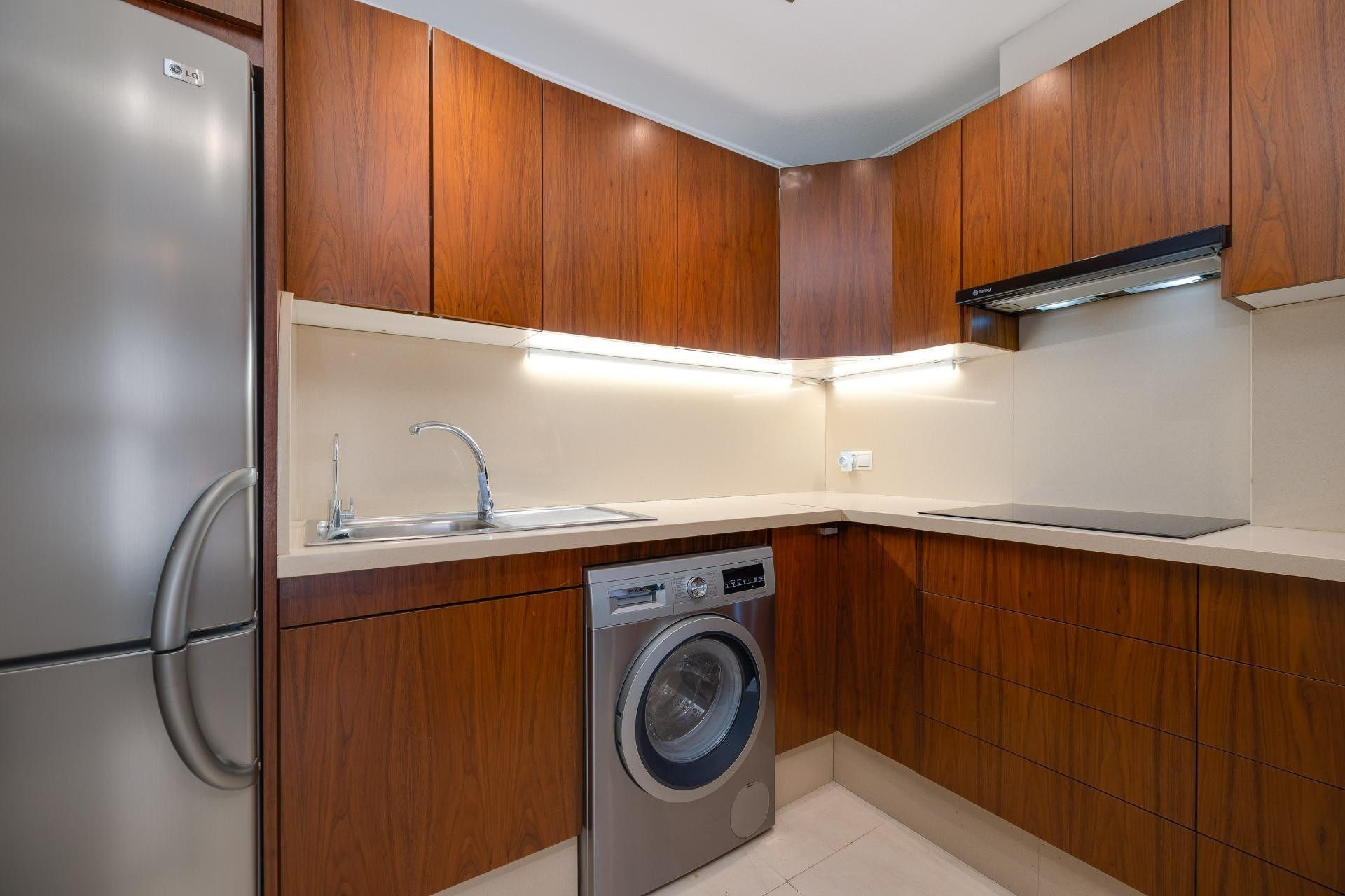 Herverkoop - Apartment - Torrevieja - Estacion de autobuses
