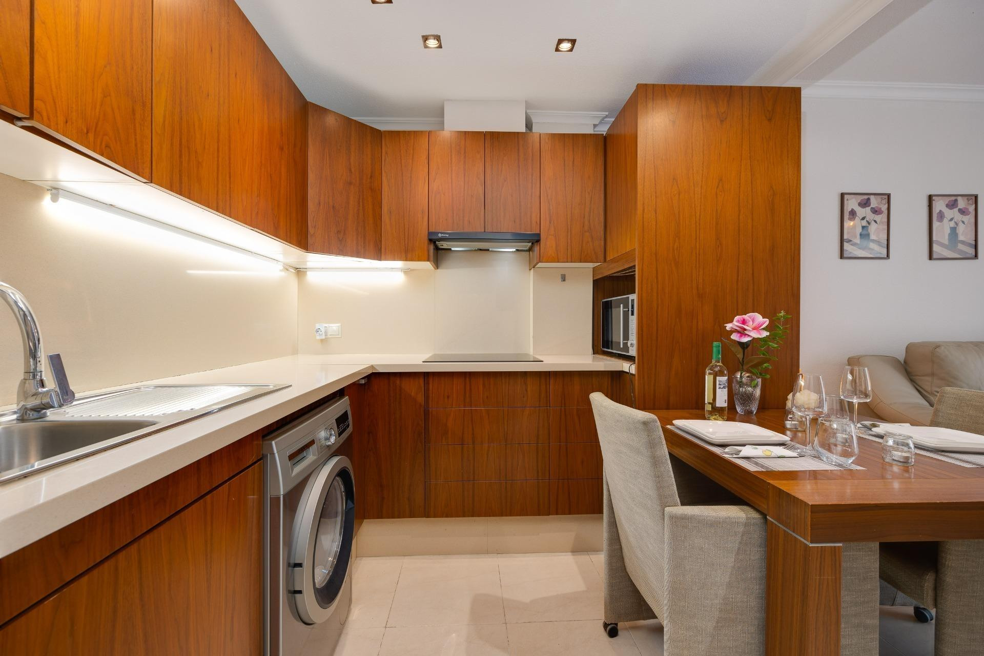 Herverkoop - Apartment - Torrevieja - Estacion de autobuses