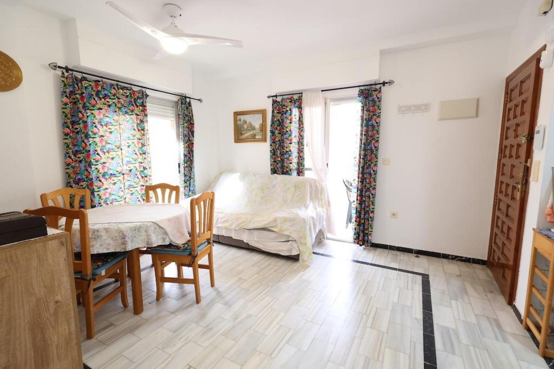 Herverkoop - Apartment - Torrevieja - La Mata pueblo