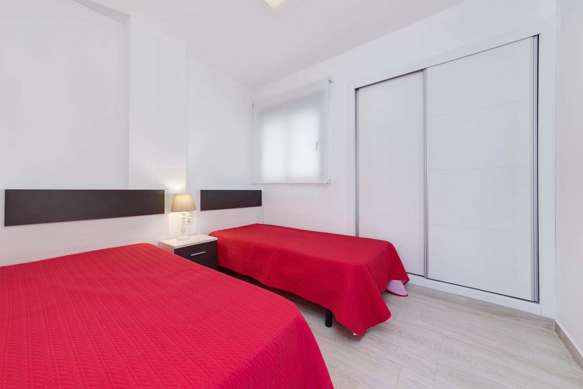 Herverkoop - Apartment - Torrevieja - La Mata pueblo