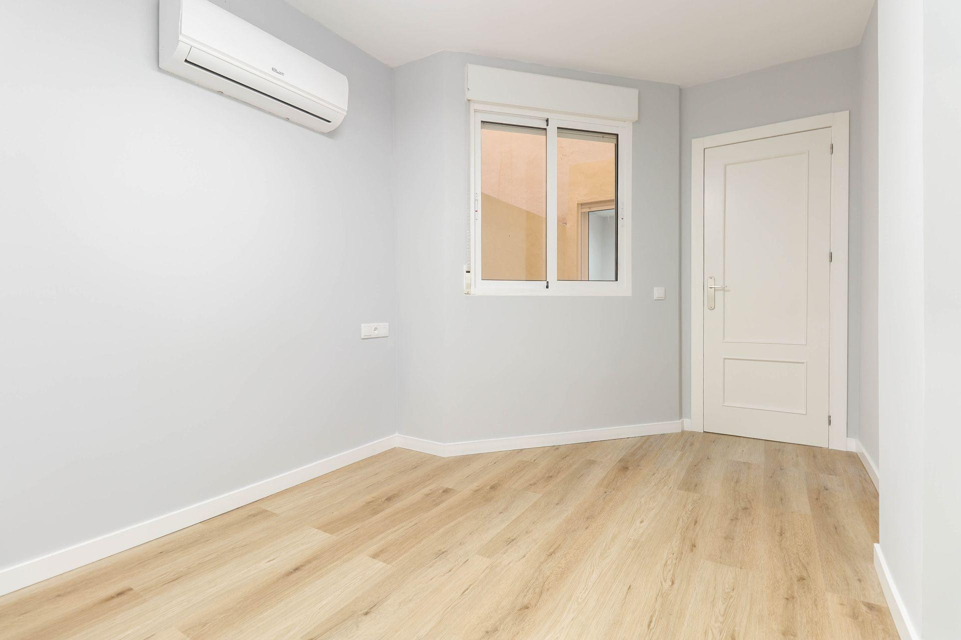 Herverkoop - Apartment - Torrevieja - La Mata pueblo