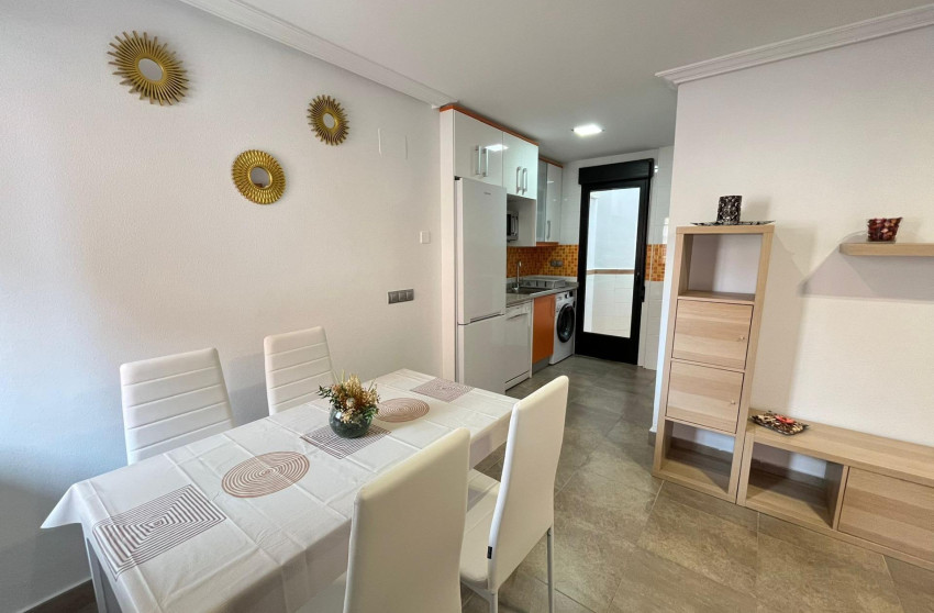 Herverkoop - Apartment - Torrevieja - La Mata pueblo