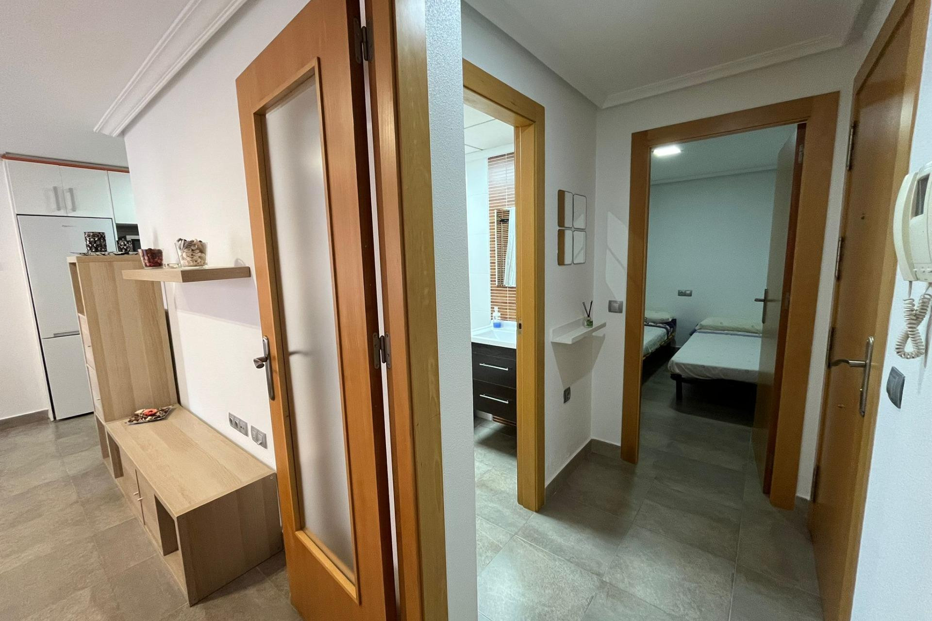 Herverkoop - Apartment - Torrevieja - La Mata pueblo