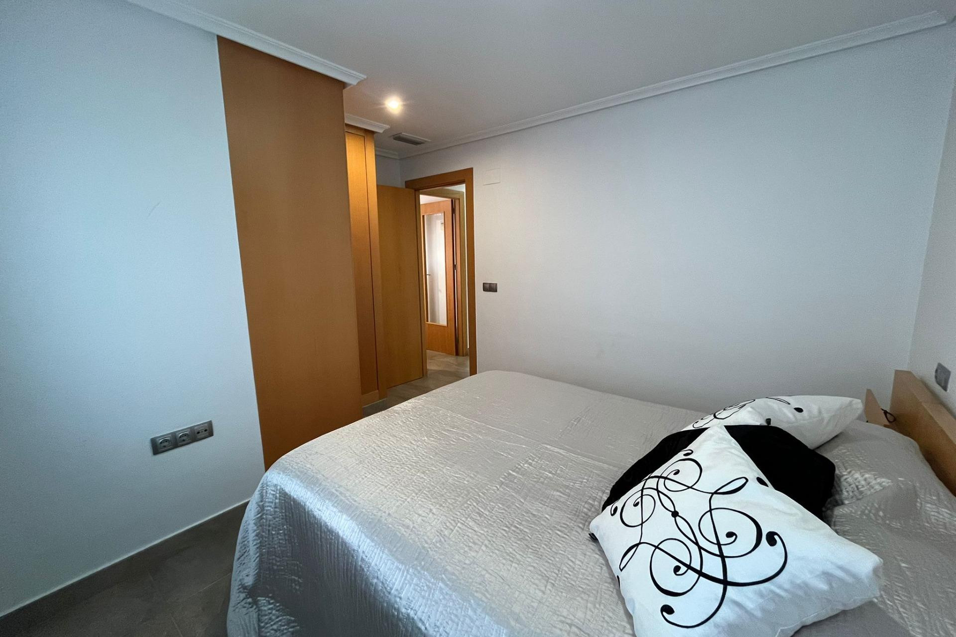 Herverkoop - Apartment - Torrevieja - La Mata pueblo