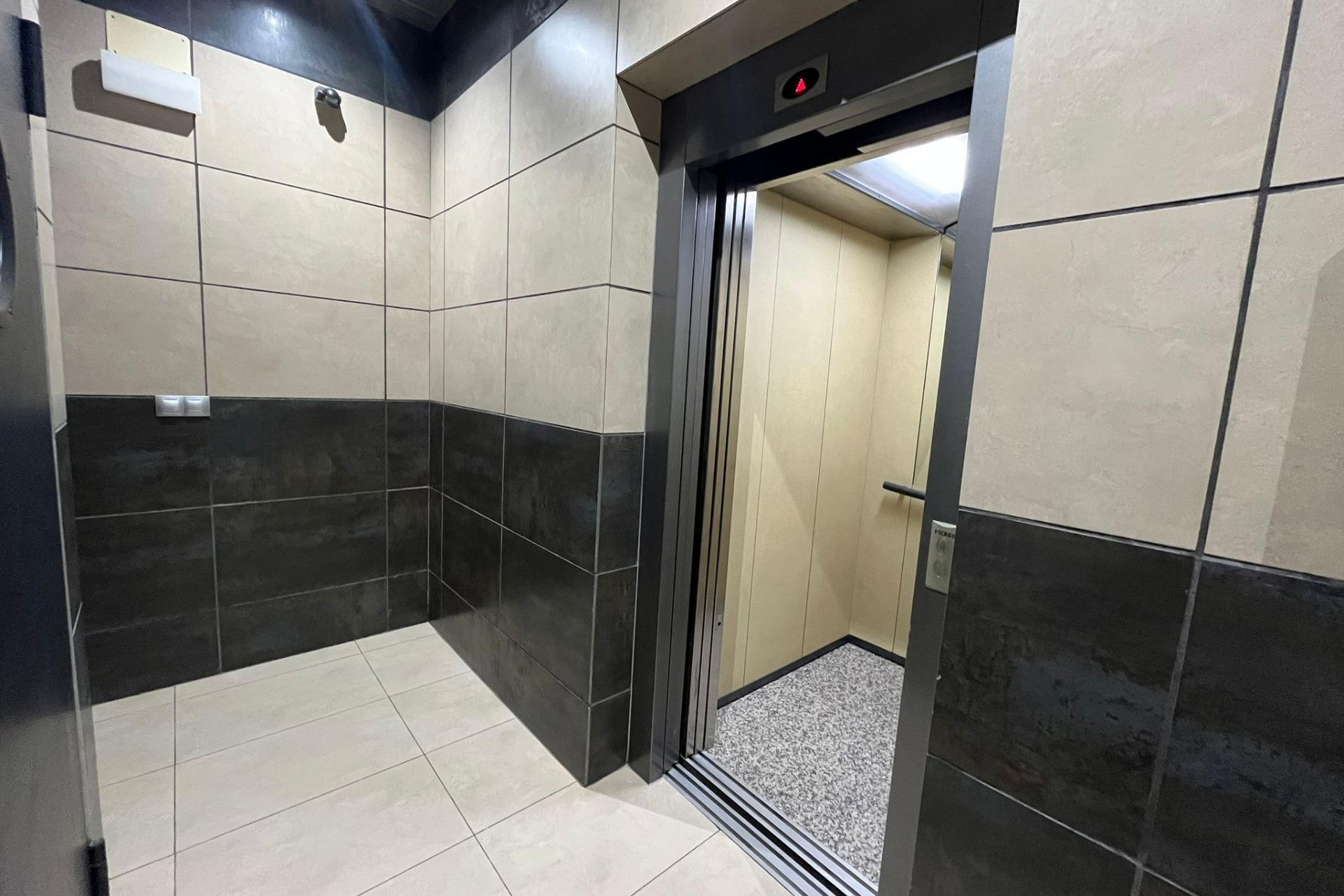 Herverkoop - Apartment - Torrevieja - La Mata pueblo