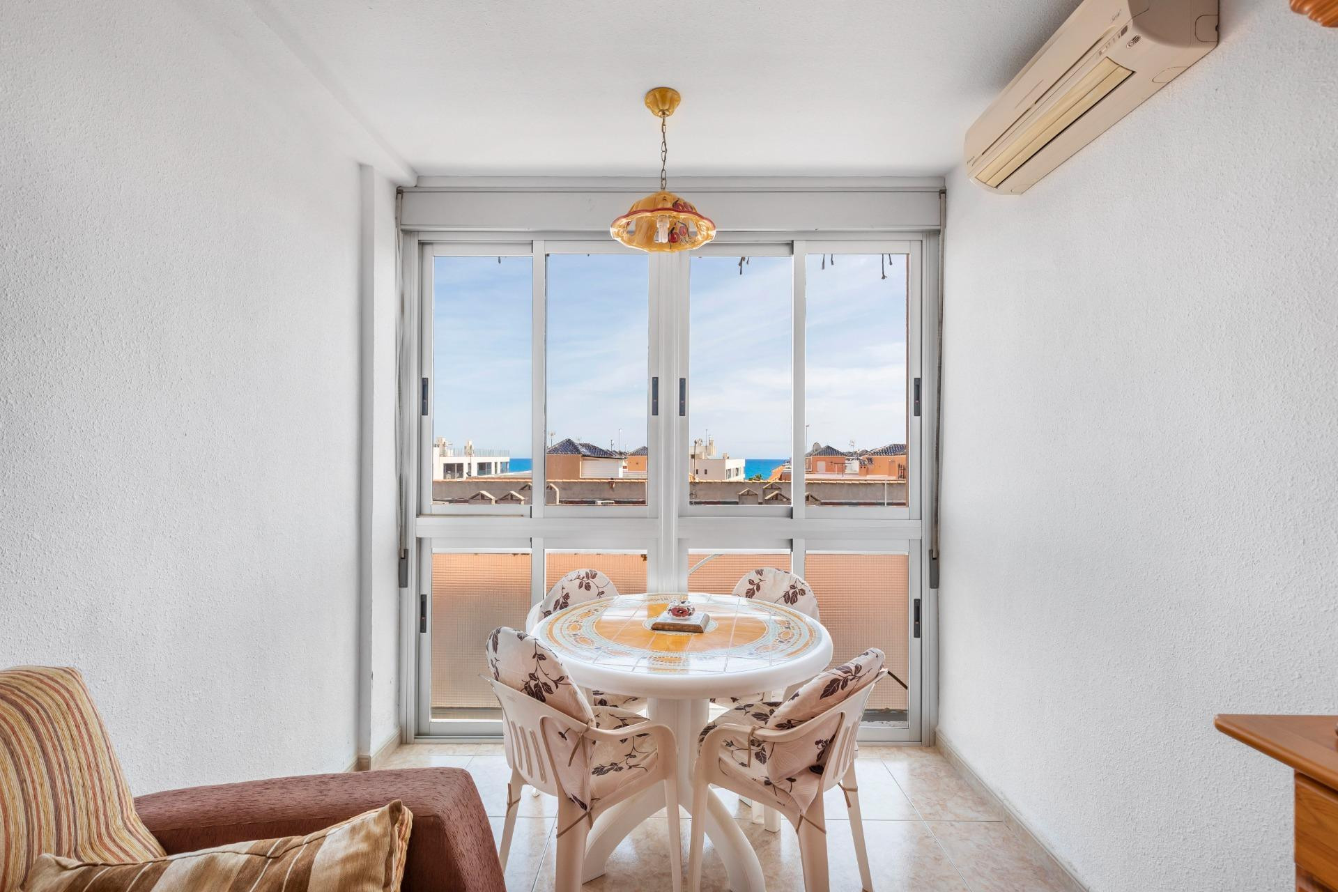 Herverkoop - Apartment - Torrevieja - La Mata pueblo