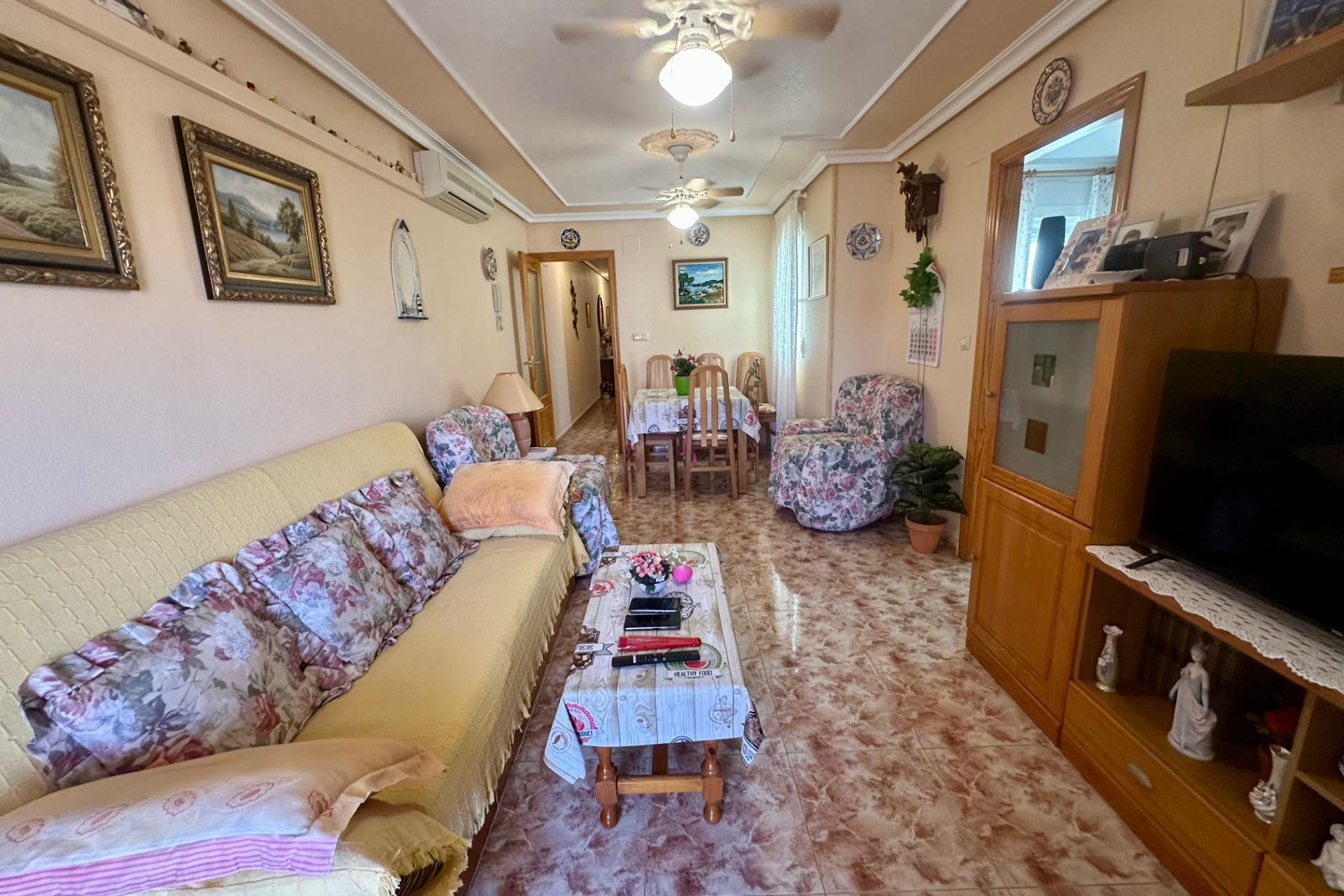 Herverkoop - Apartment - Torrevieja - La Mata pueblo