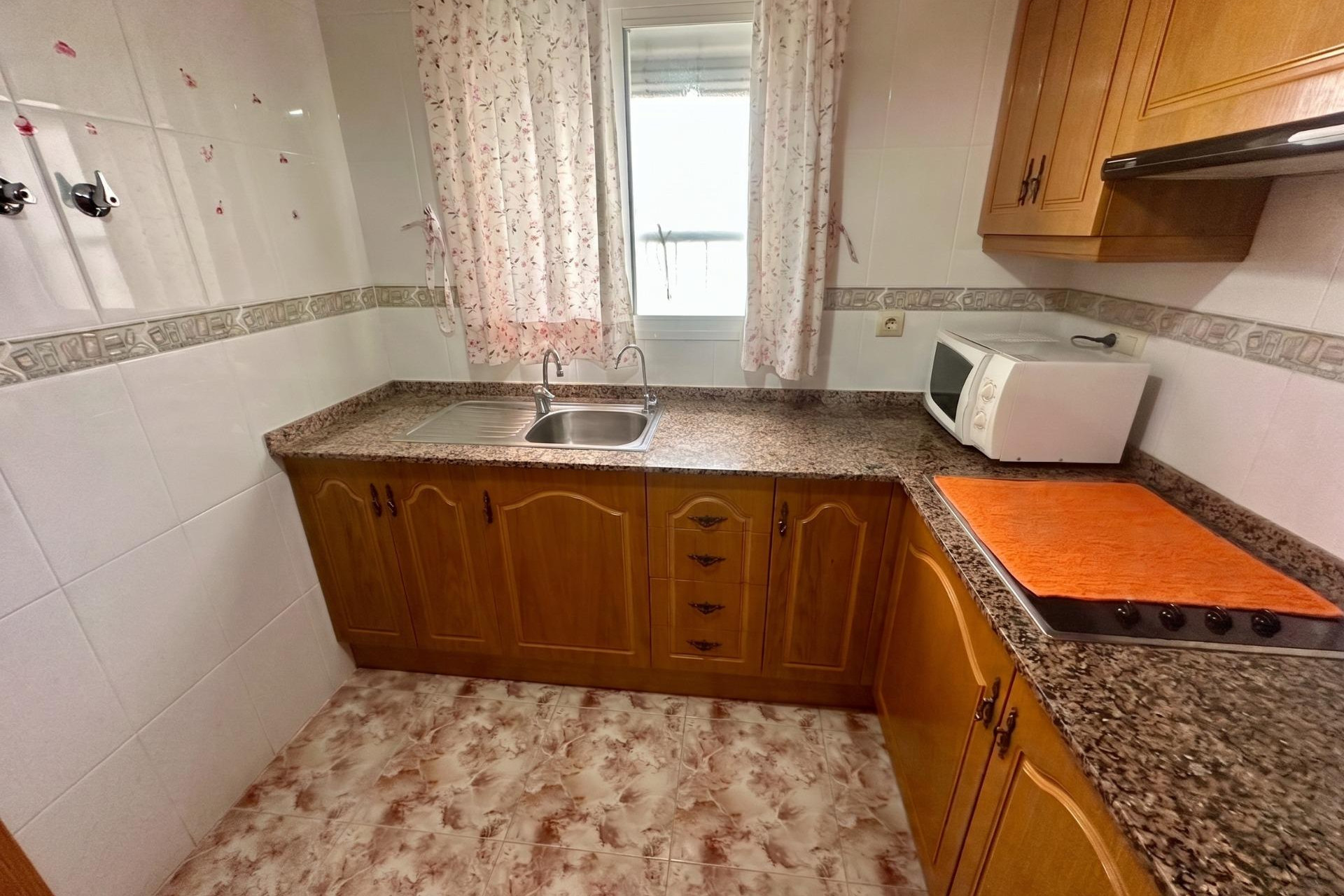 Herverkoop - Apartment - Torrevieja - La Mata pueblo