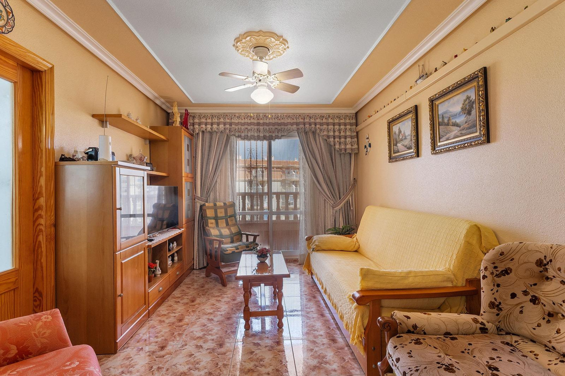 Herverkoop - Apartment - Torrevieja - La Mata pueblo