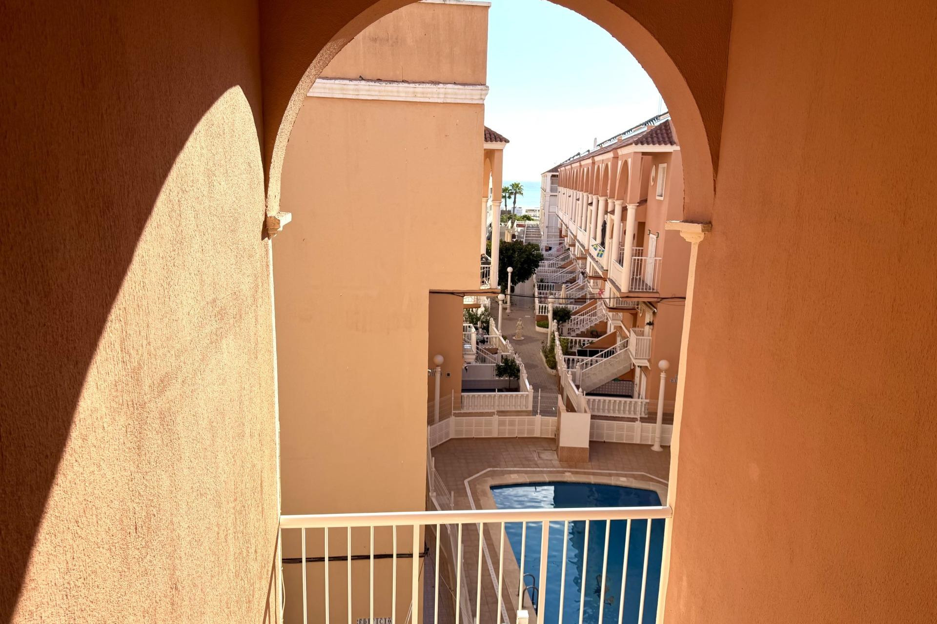 Herverkoop - Apartment - Torrevieja - La Mata pueblo