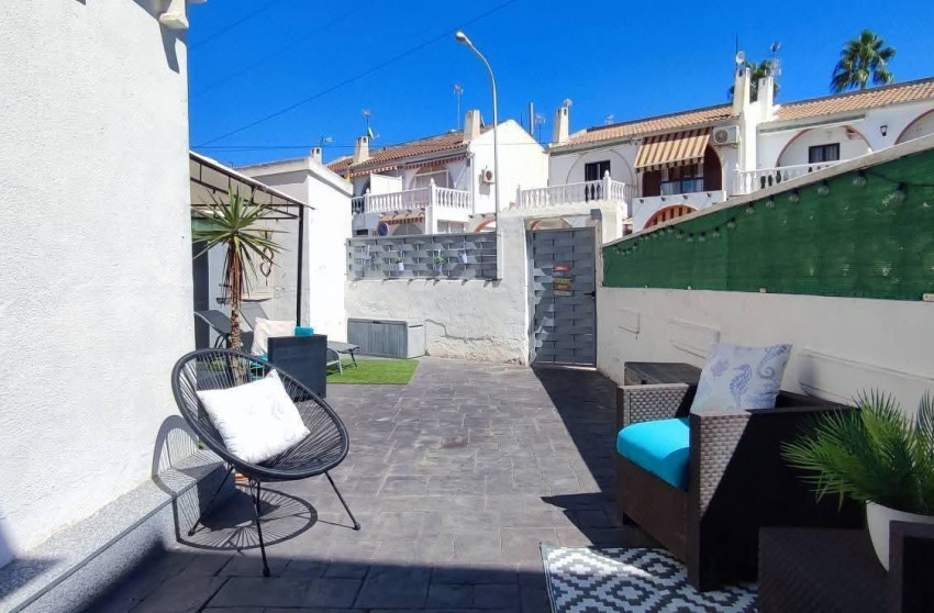 Herverkoop - Apartment - Torrevieja - La Mata pueblo